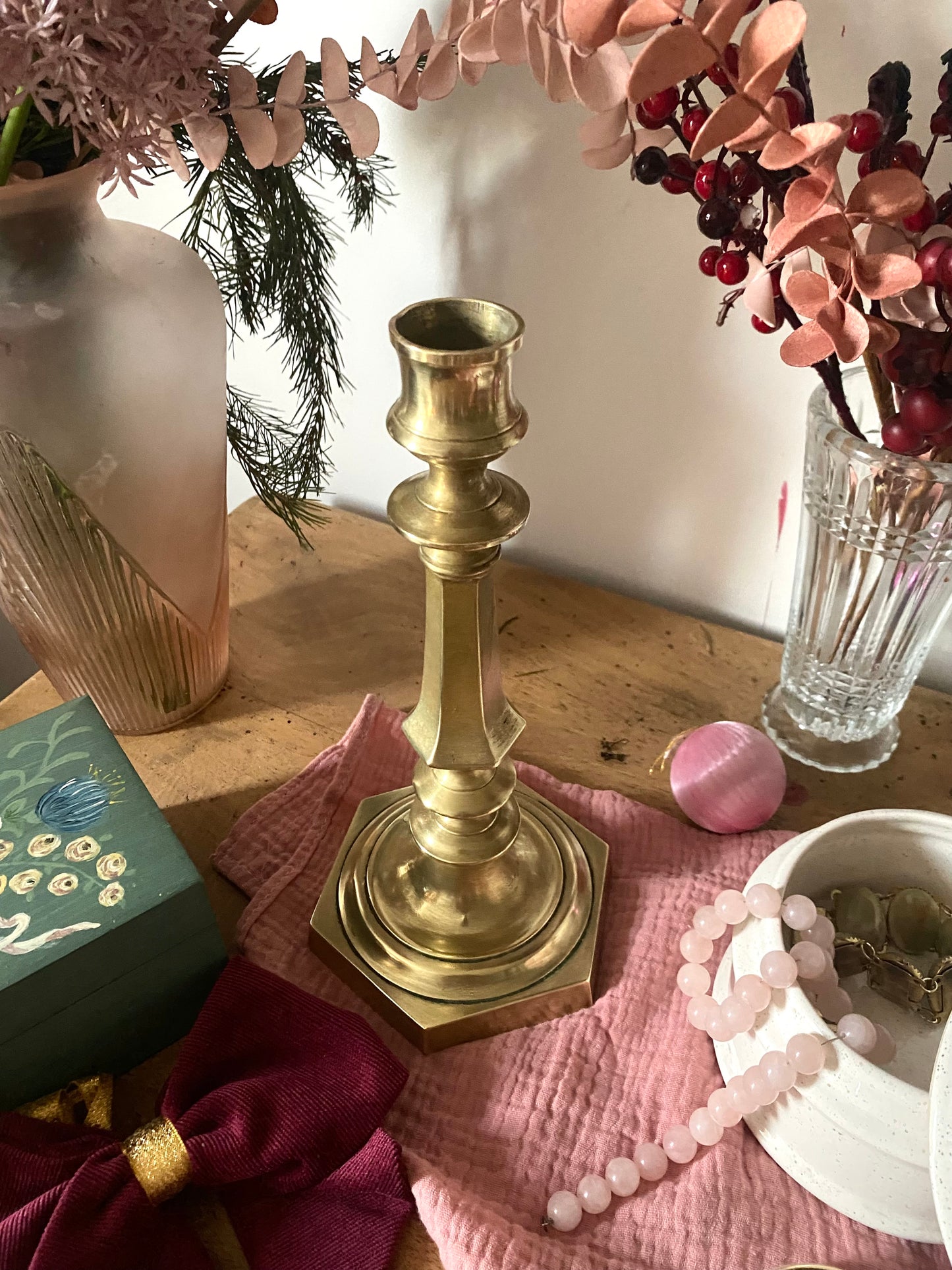 Bougeoir en laiton ancien