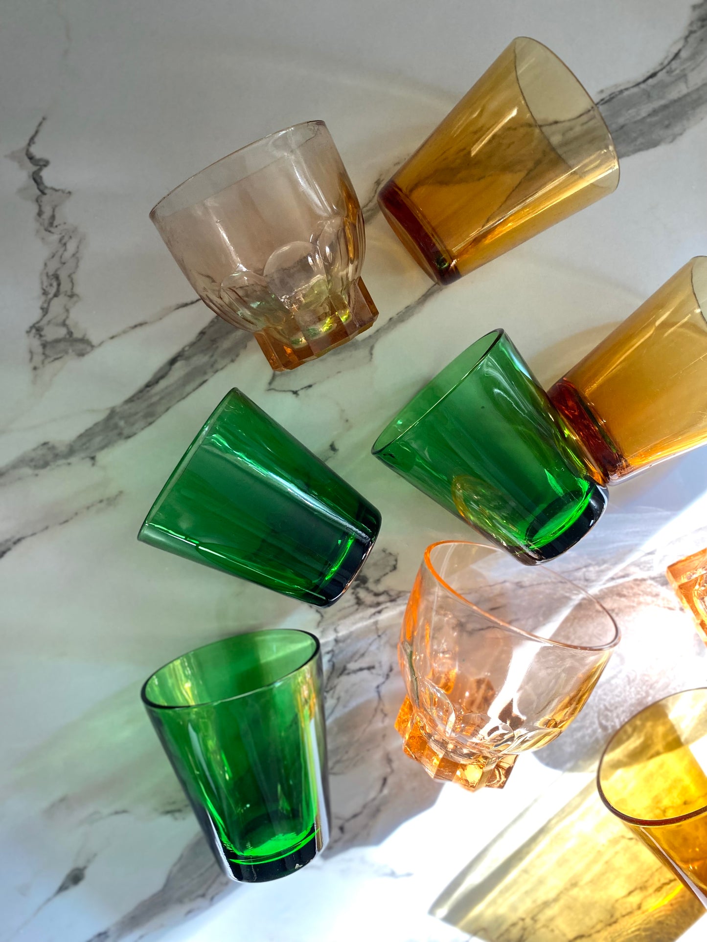 Service 9 petits verres vintage
