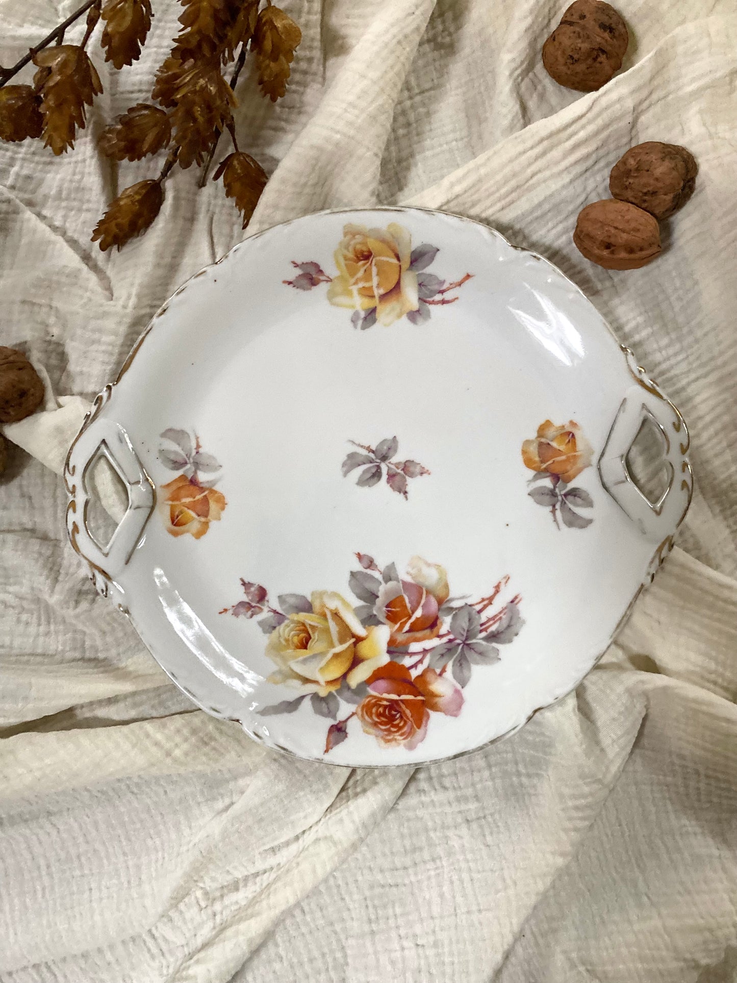 Plat de service ancien