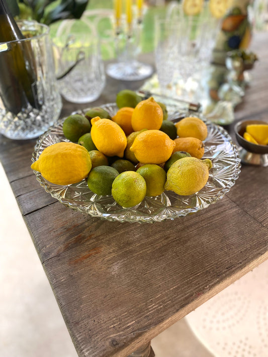 Coupe de présentation en verre taillé