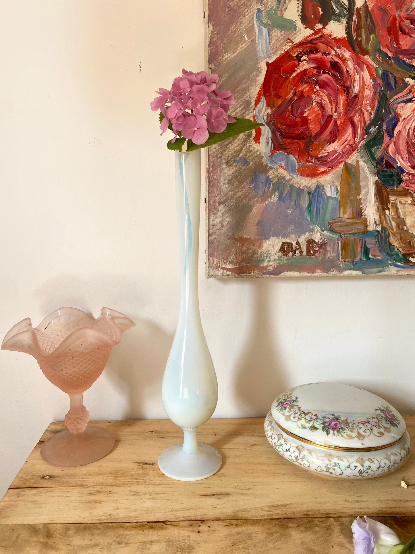 Soliflore en opaline ancienne