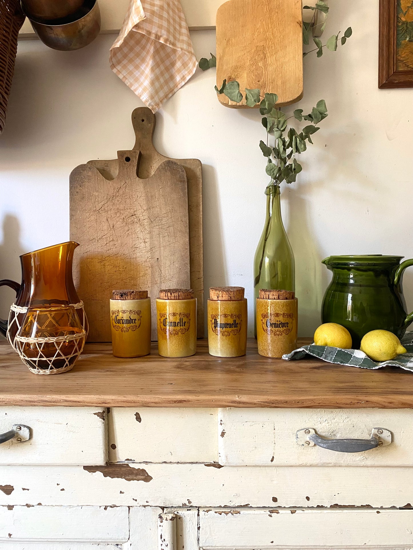 Série de pots à epices