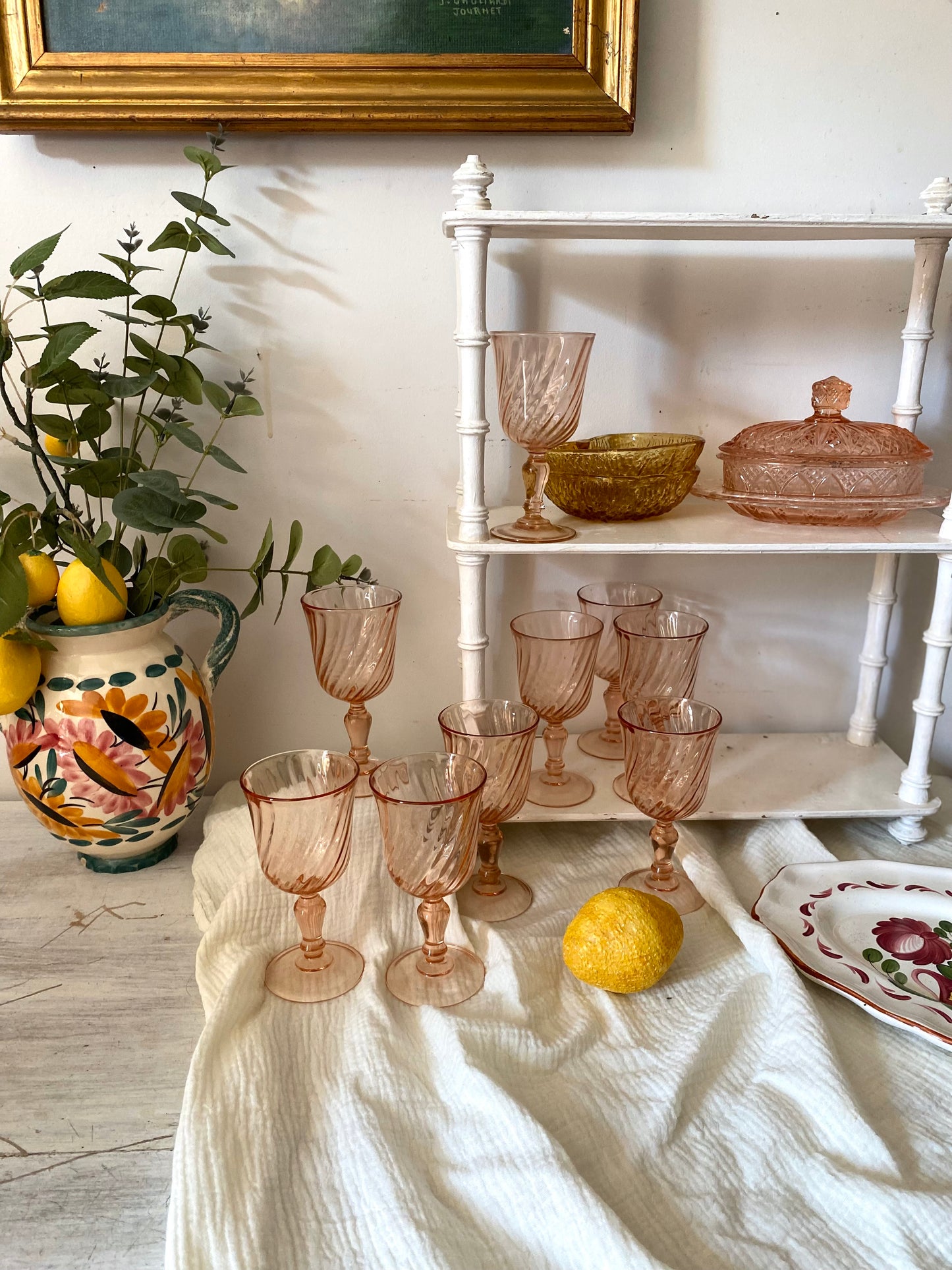 Lot de 9 verres à eau Rosaline en verre rose torsadé, Luminarc vintage