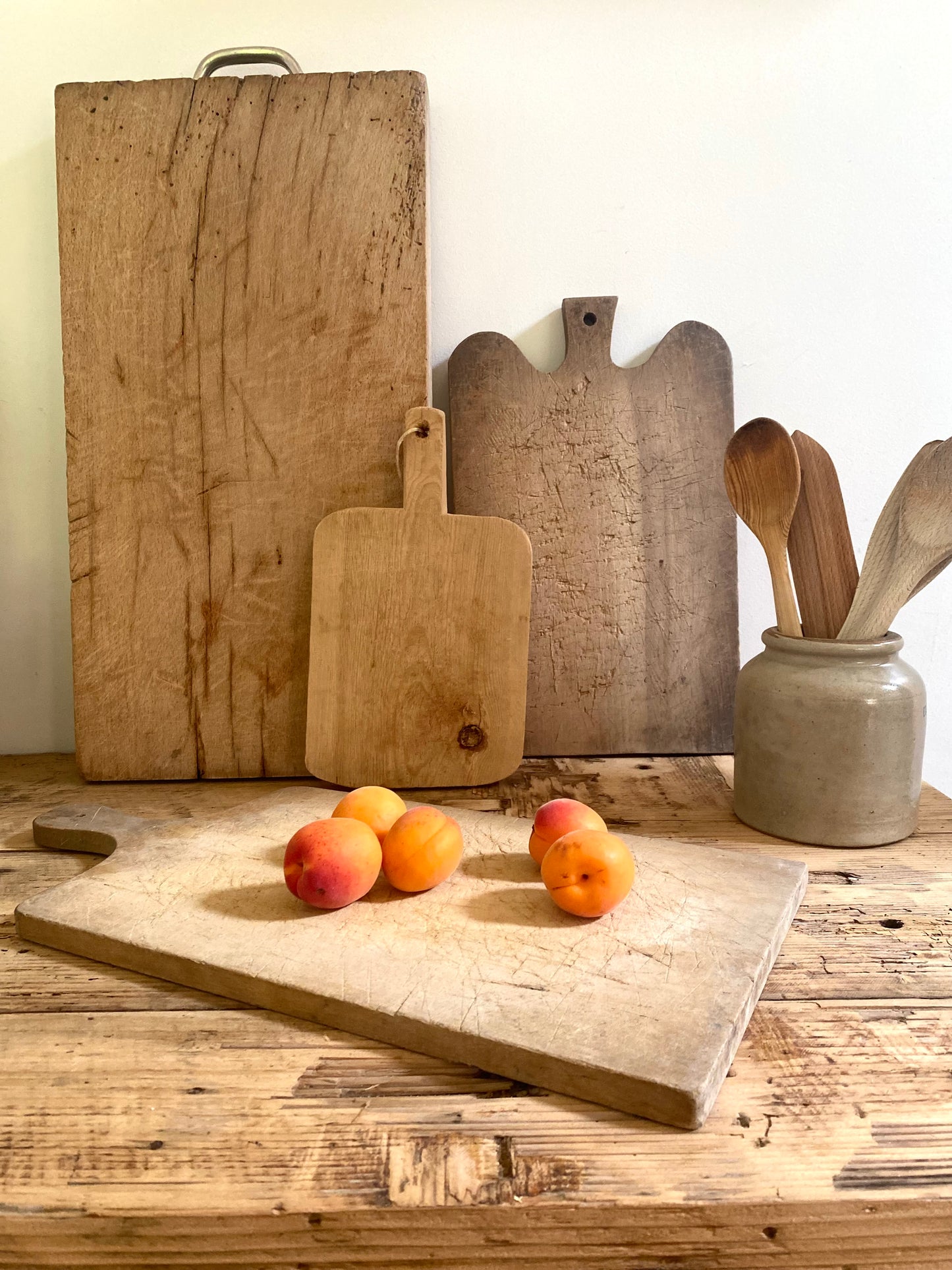 Planche à découper en bois ancien