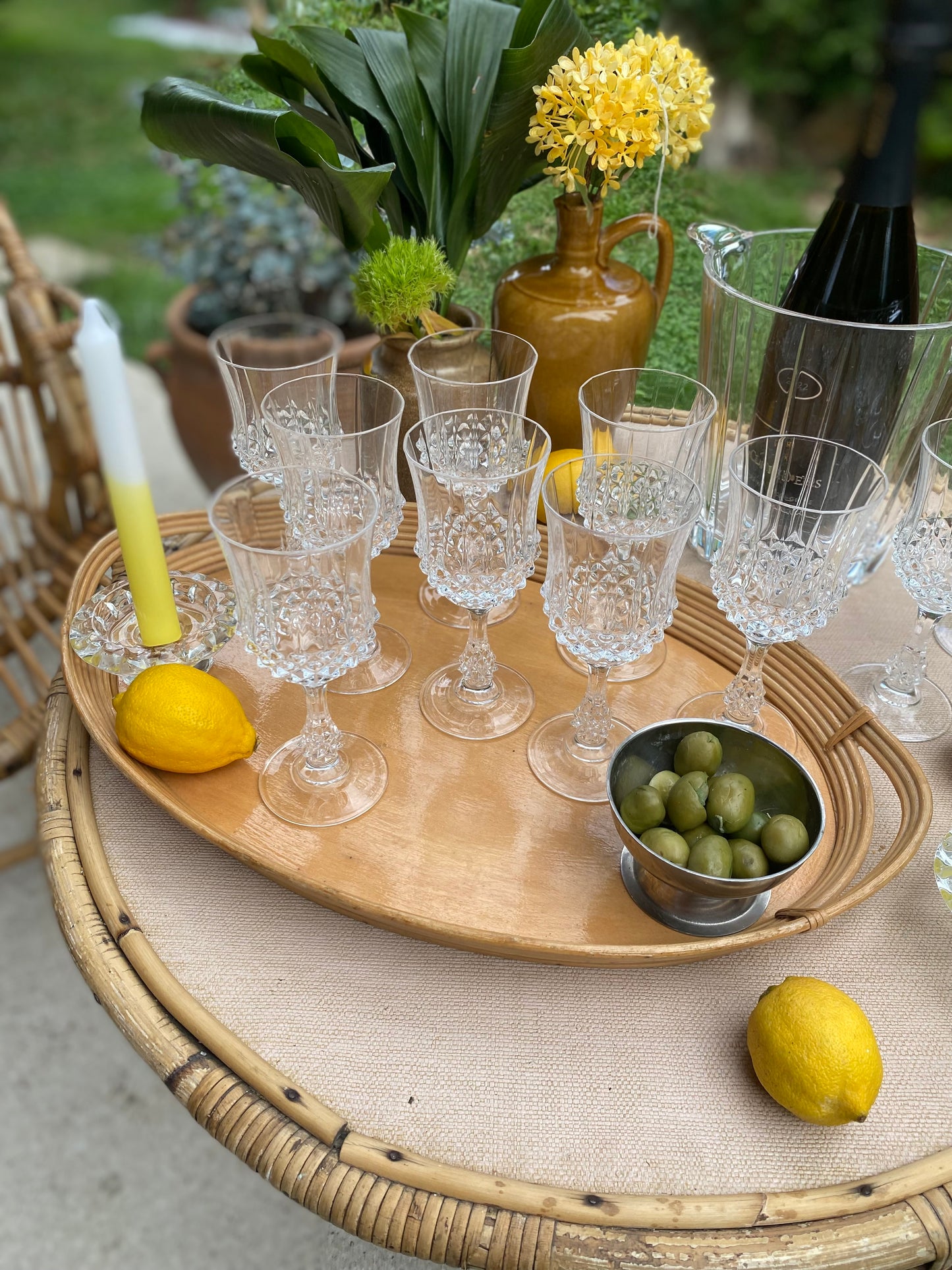 10 verres à pied en cristal ancien