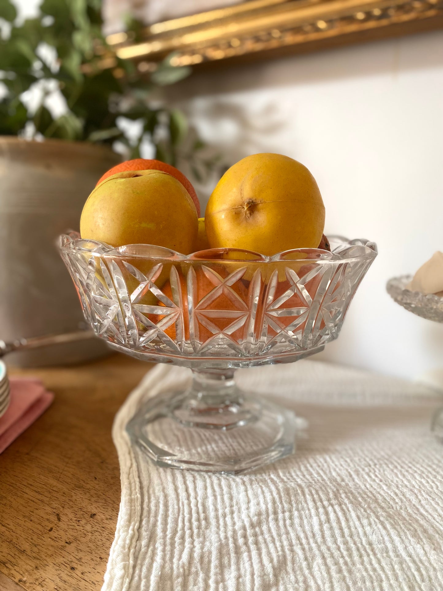 Coupe à fruits / Compotier vintage en verre moulé – Style Art Déco