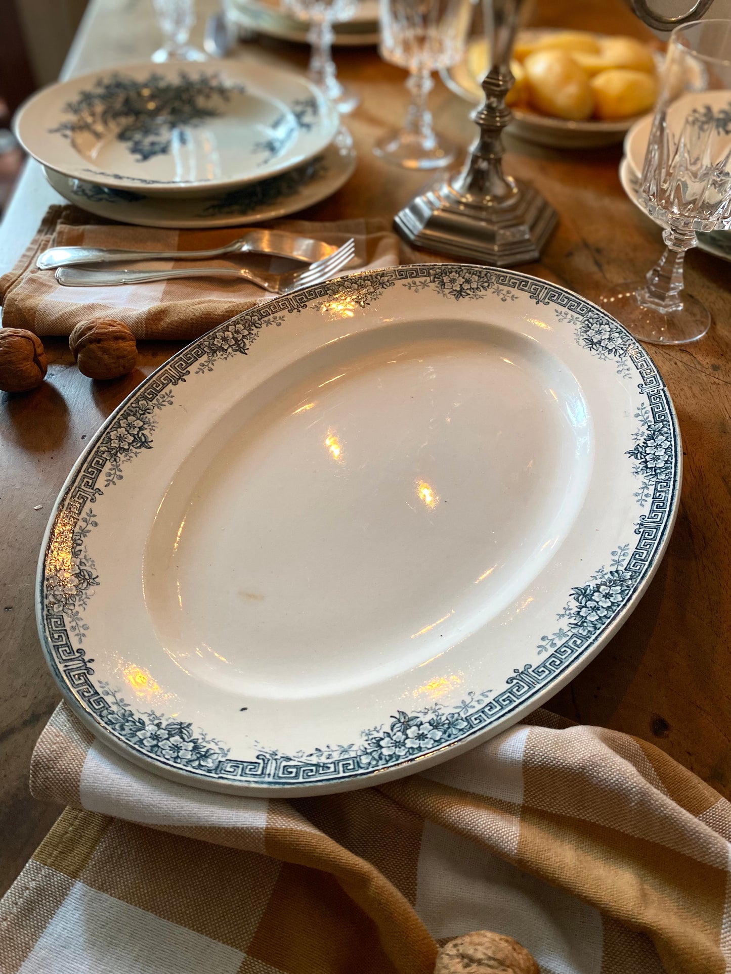 Plat de service ovale Terre de fer