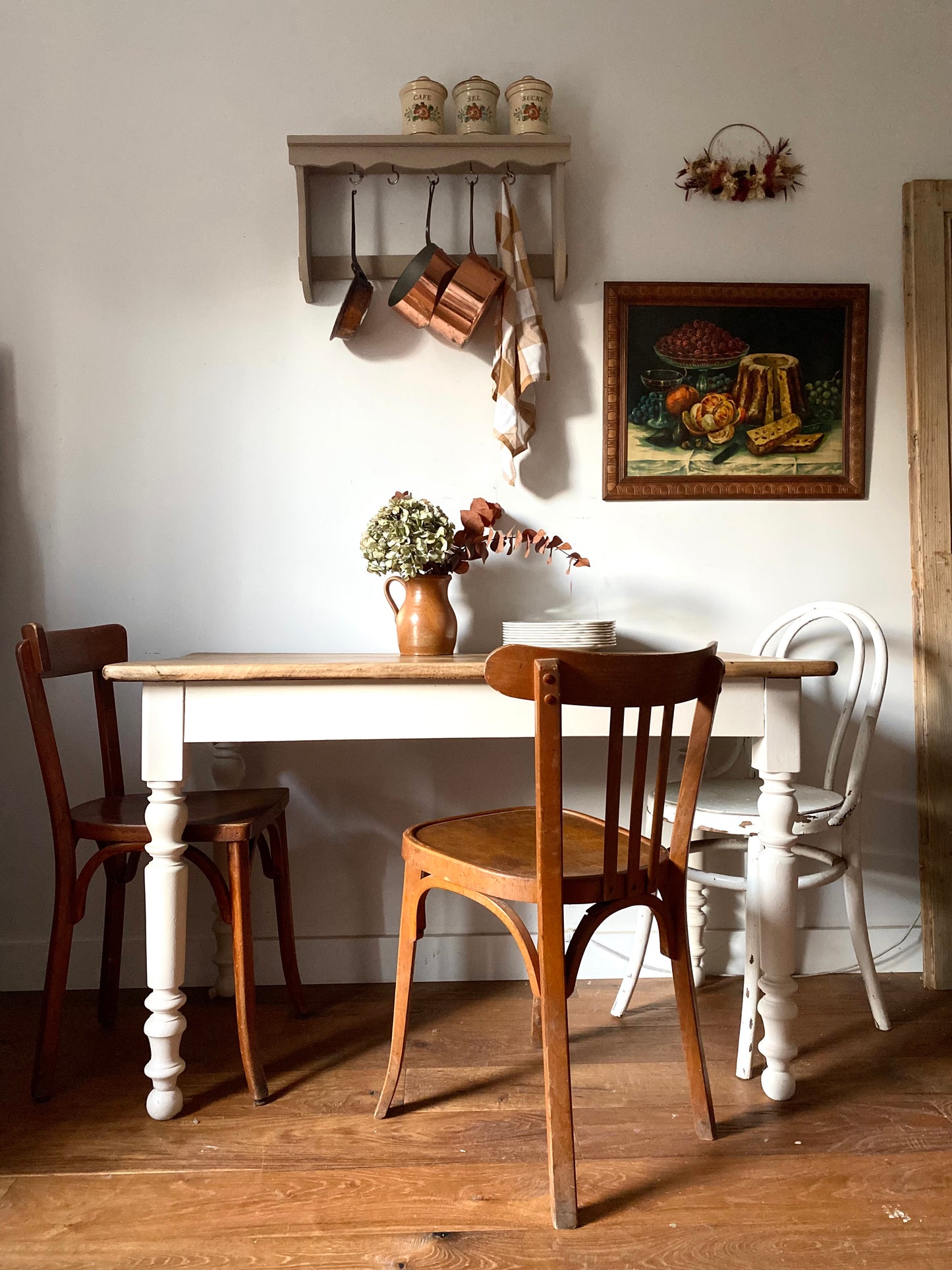 Table ancienne en noyer