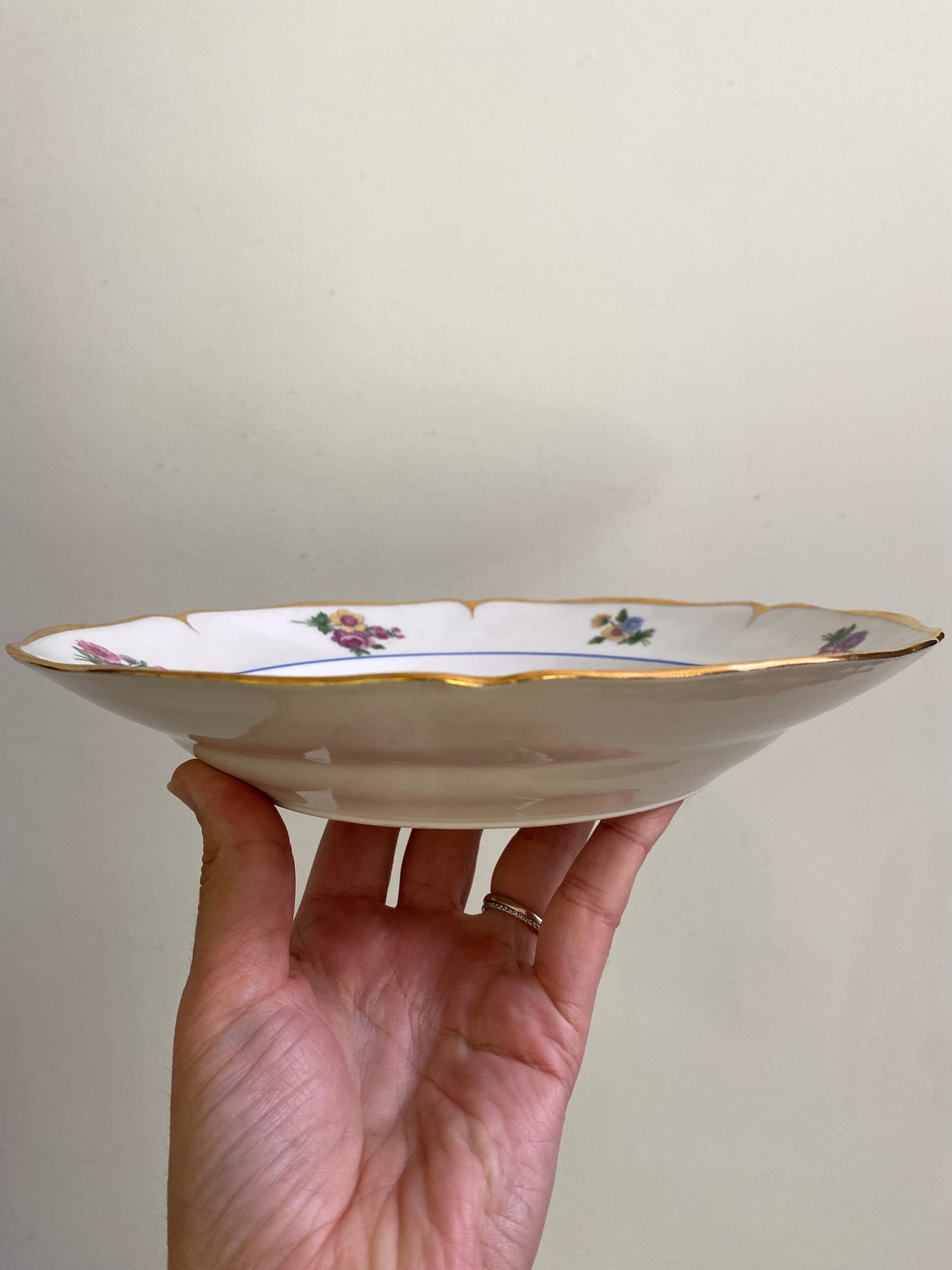 Assiettes creuses en Porcelaine de Foëcy - 1930