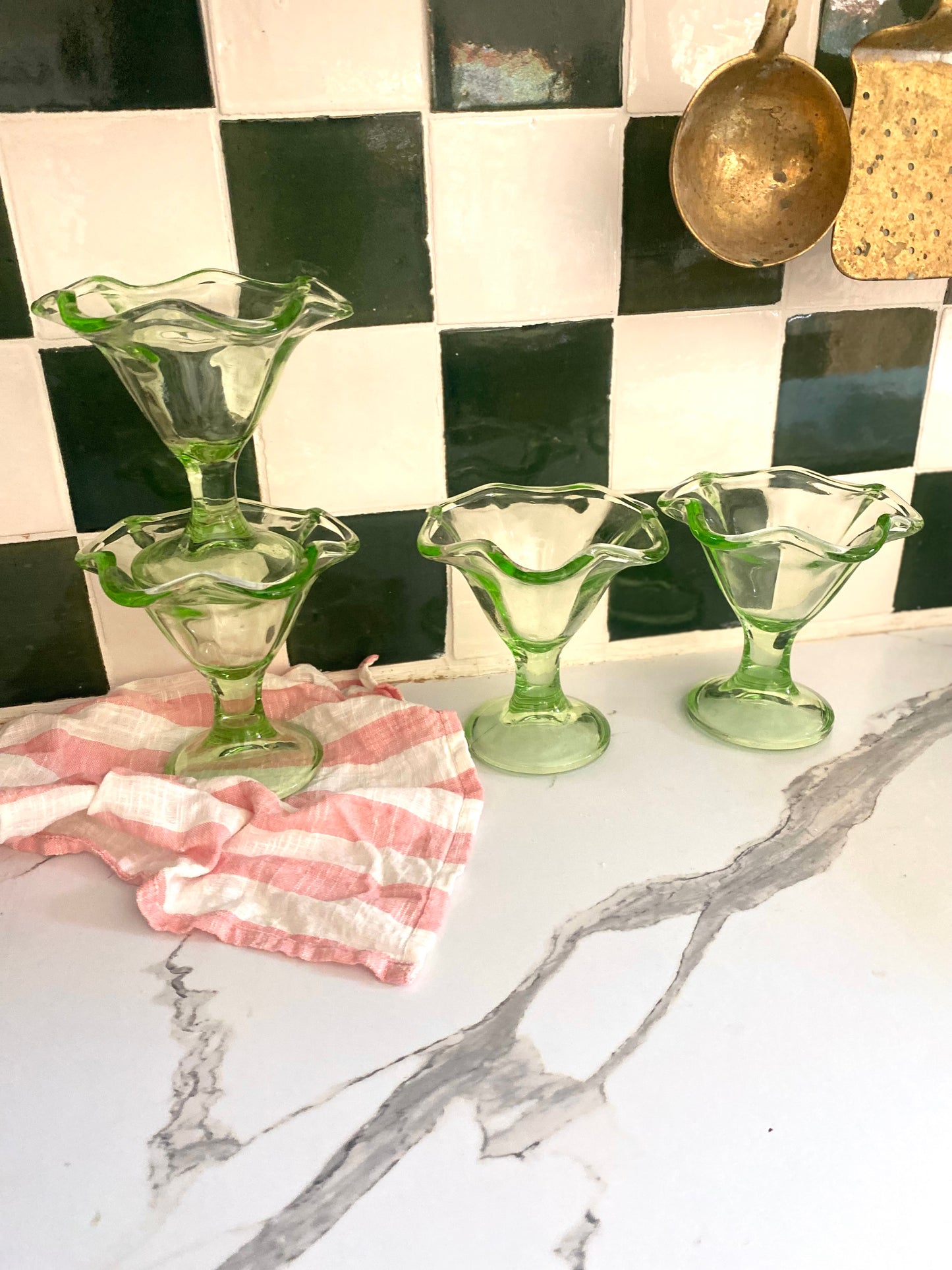 Coupes à glace en verre vintage