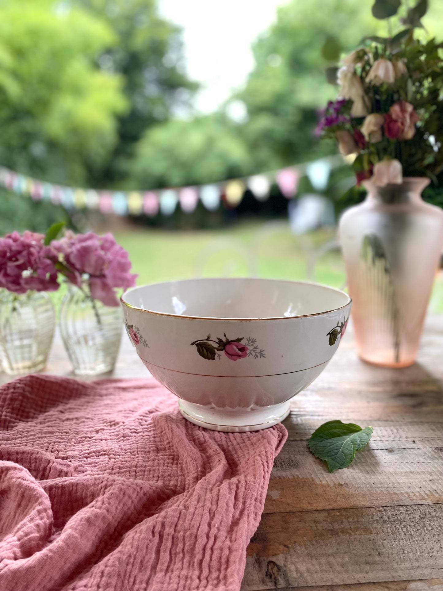 Saladier en faïence ancienne