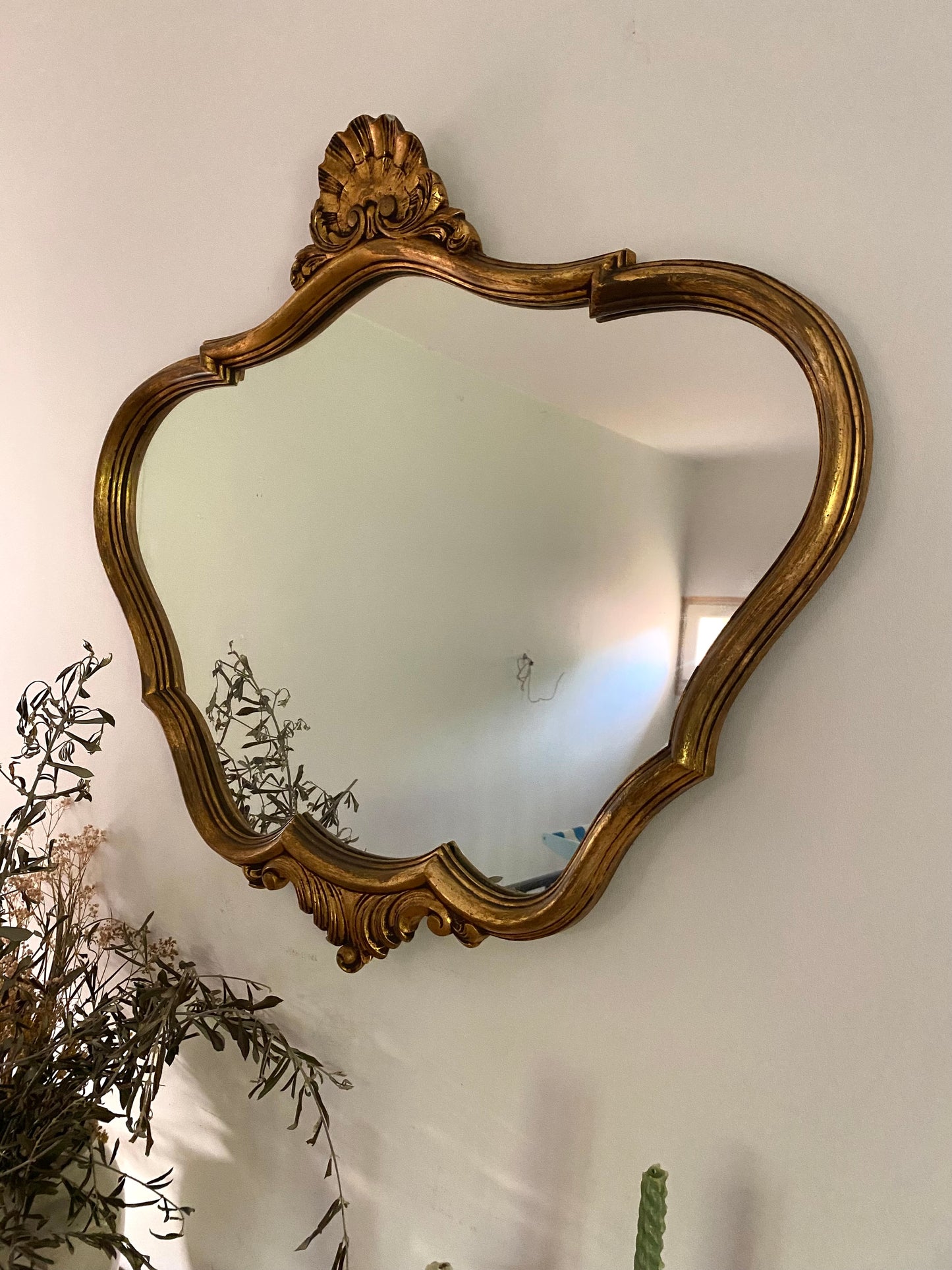 Miroir baroque ancien à coquille