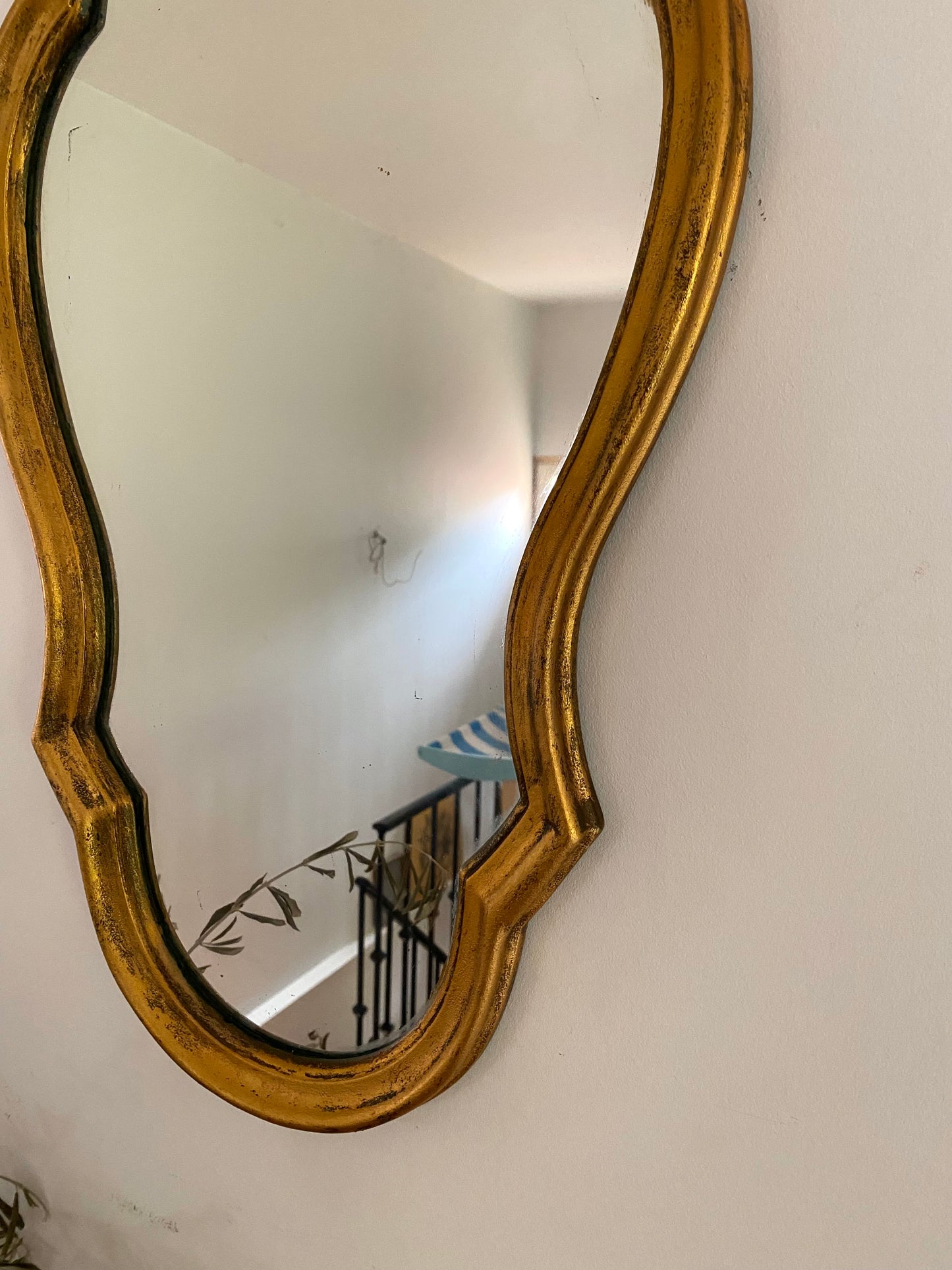 Miroir ancien de style rococo