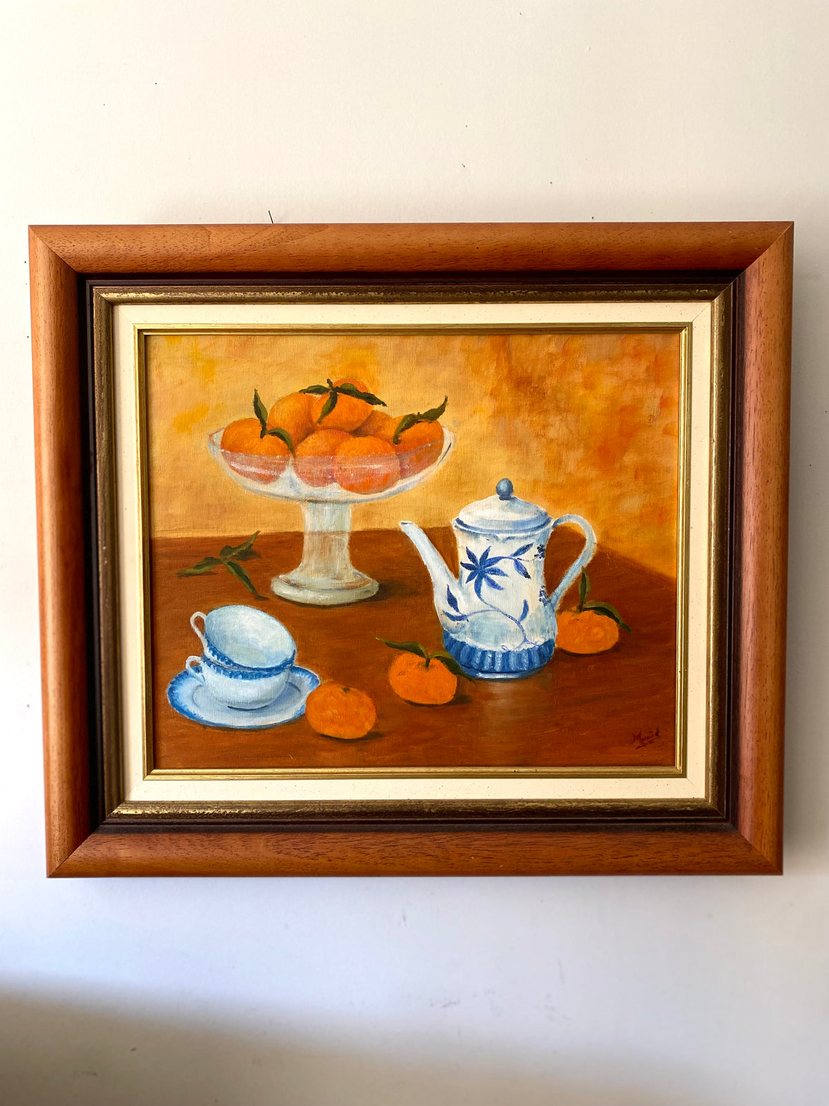 Tableau nature morte aux mandarines et faïence bleue, huile sur toile encadrée