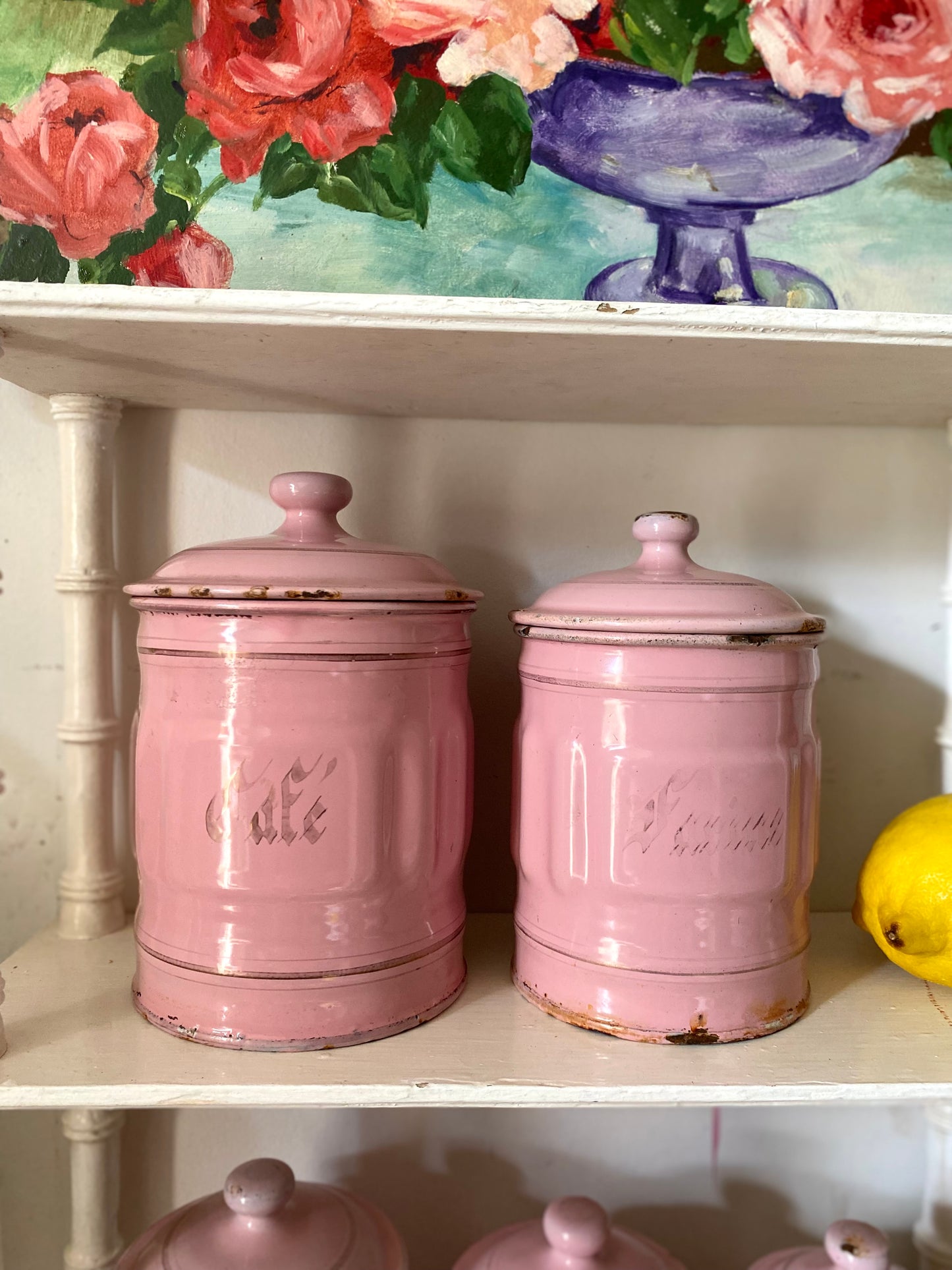 Rare Série de 5 Pots de Cuisine Anciens – Rose Poudré