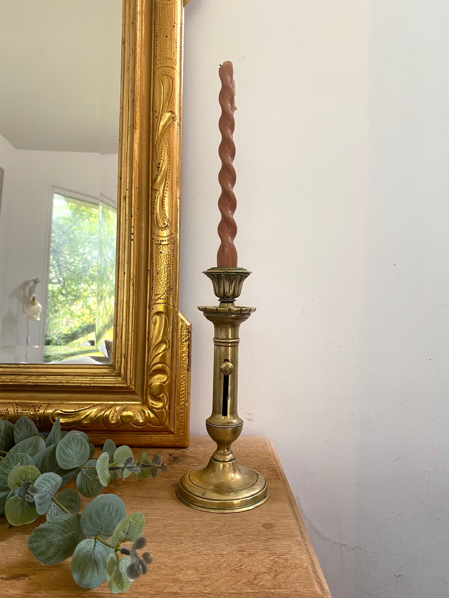 Rare Bougeoir Ancien en Laiton -  XIXème - Système Pousse-Bougie