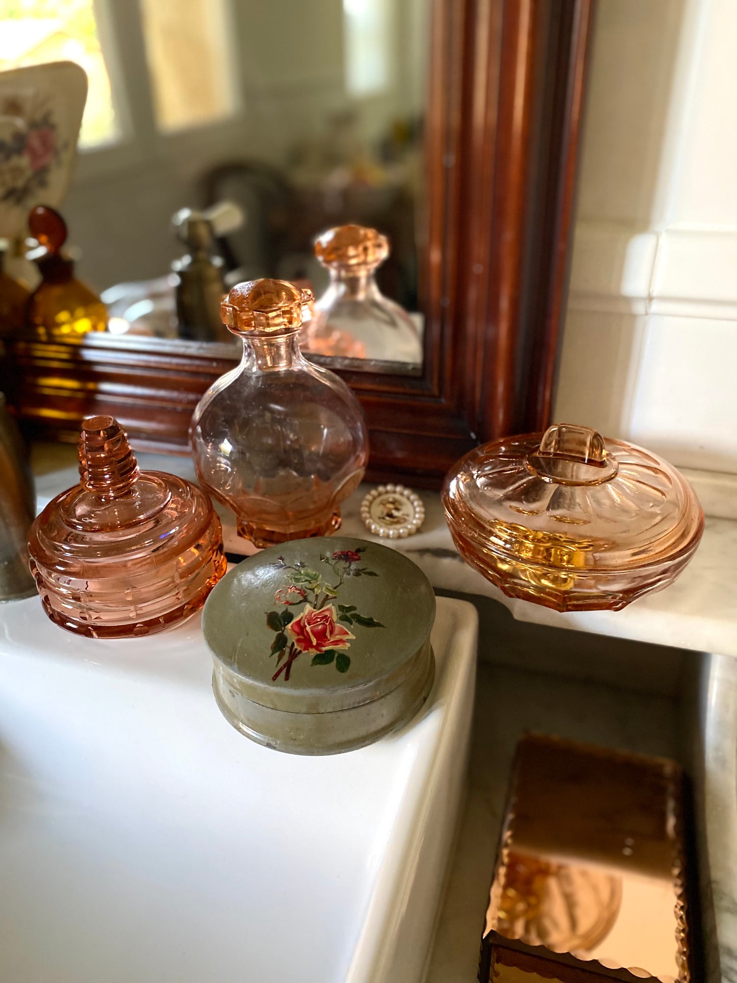 Boîte à poudre en rosaline