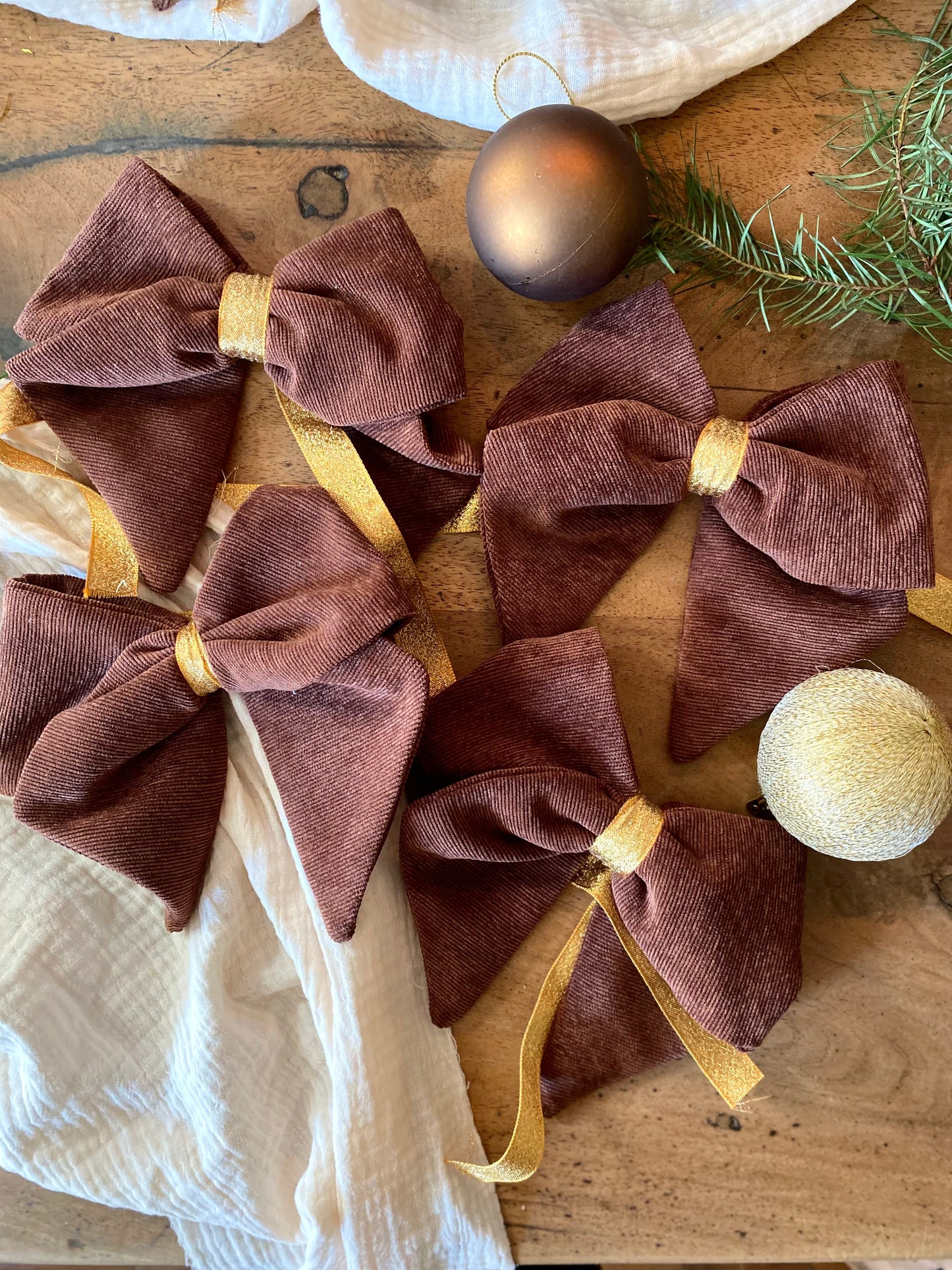 Noeud à bougeoir en velours