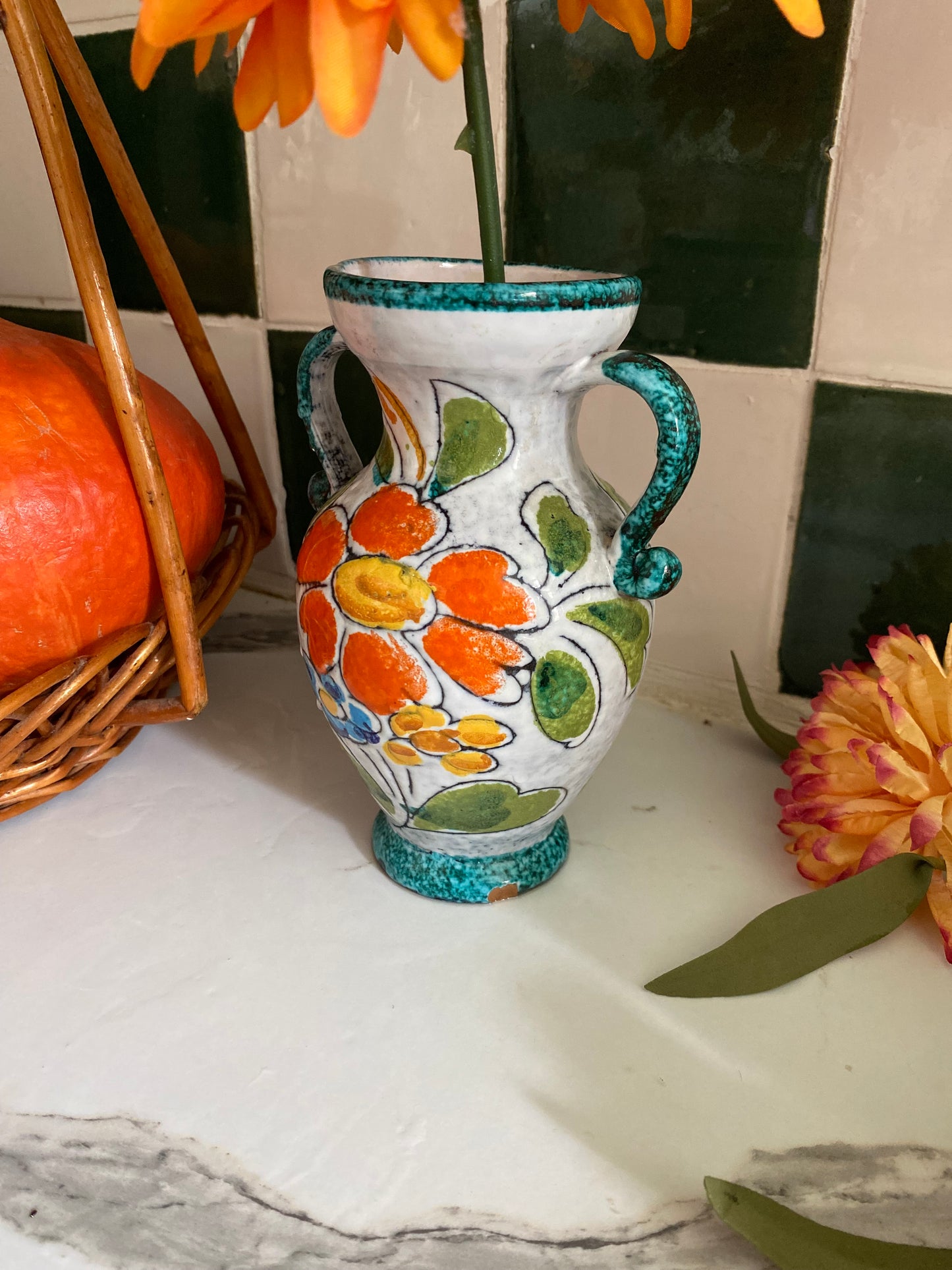 Soliflore en céramique ancienne