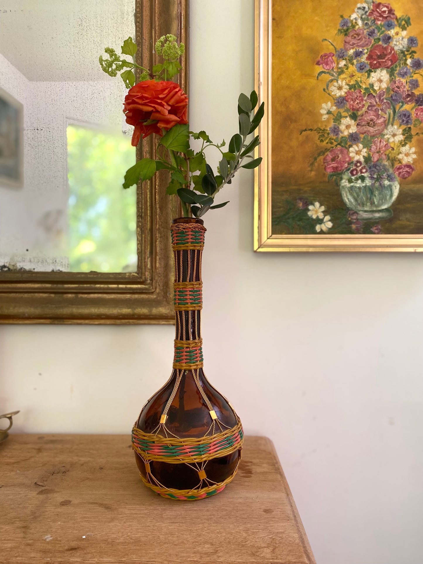 Carafe - Bouteille en Verre Ambré, Gainée de Osier et Scoubidou Tressé - Années 60/70