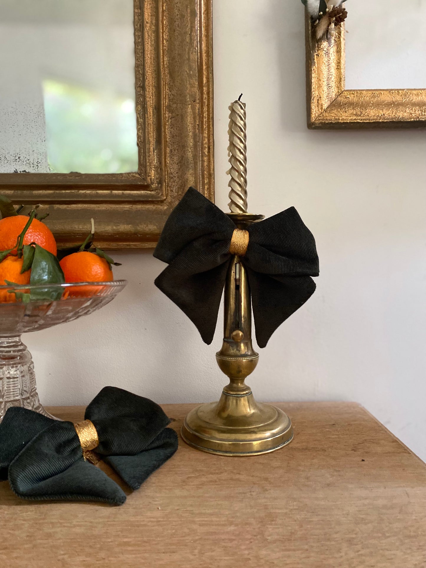 Bougeoir en laiton ancien