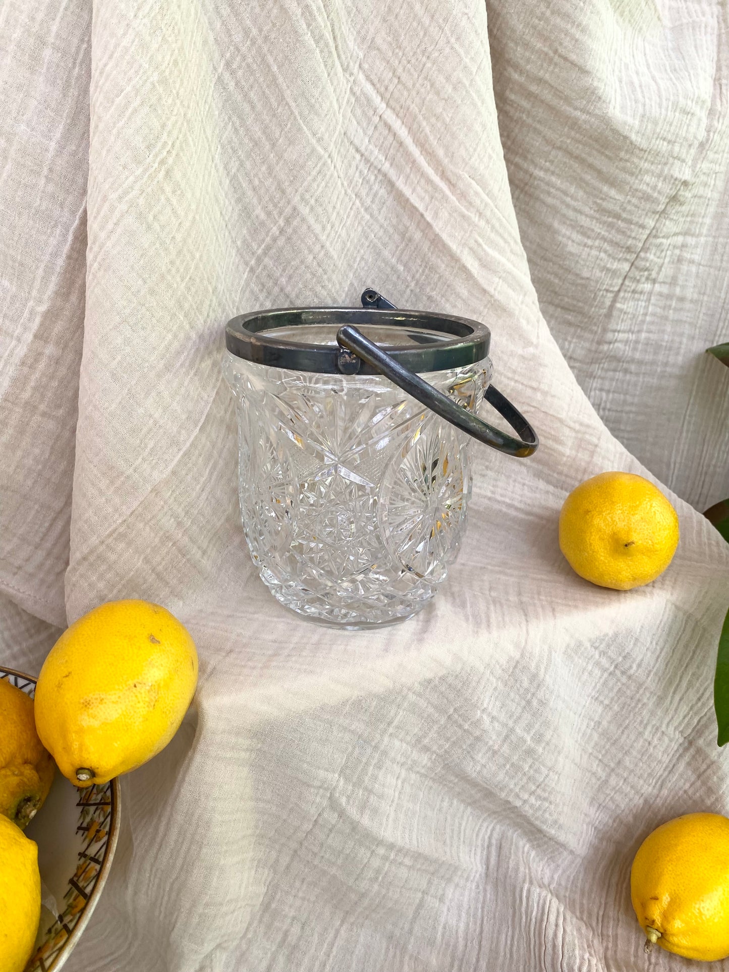 Seau à glace en verre pressé, motif étoilé, années 50-60