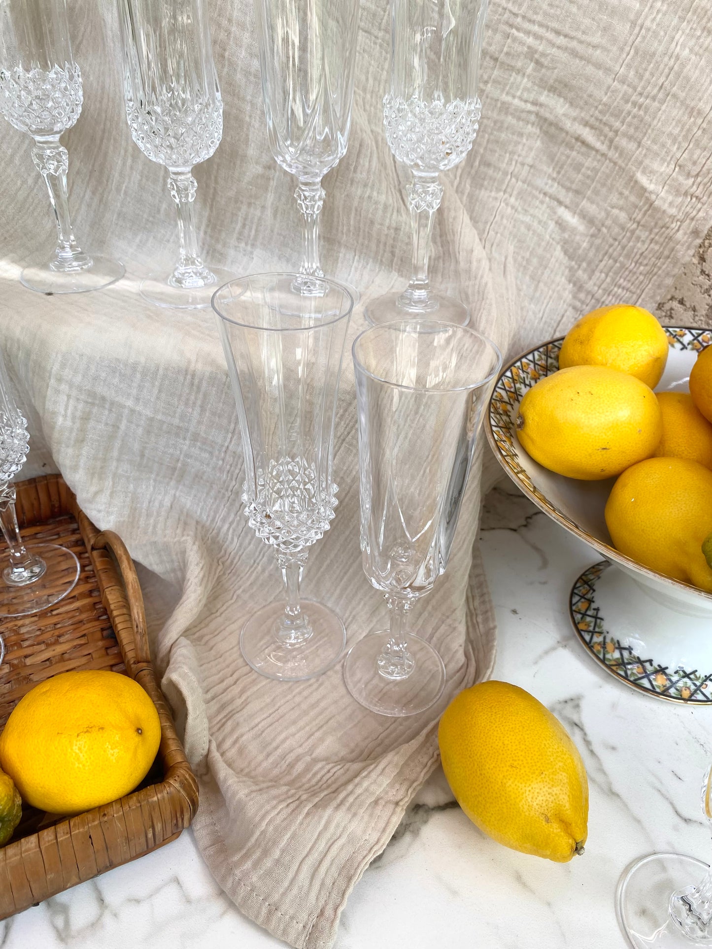 10 flûtes à champagne en cristal, pointes de diamant