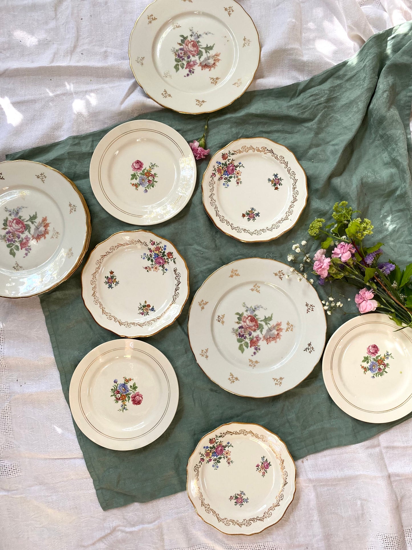 Assiettes en Porcelaine de Limoges – Maison Berry