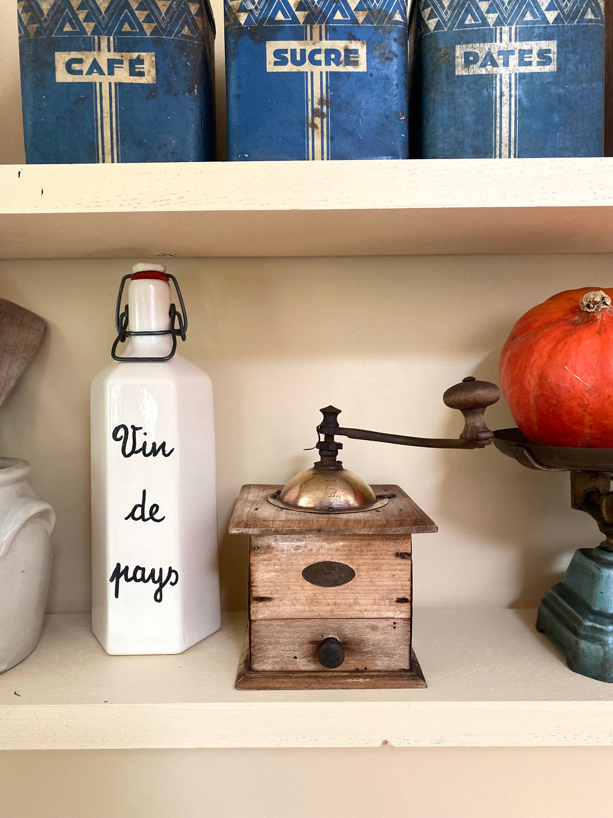 Moulin à café Peugeot Frères, Valentigney – bois et laiton
