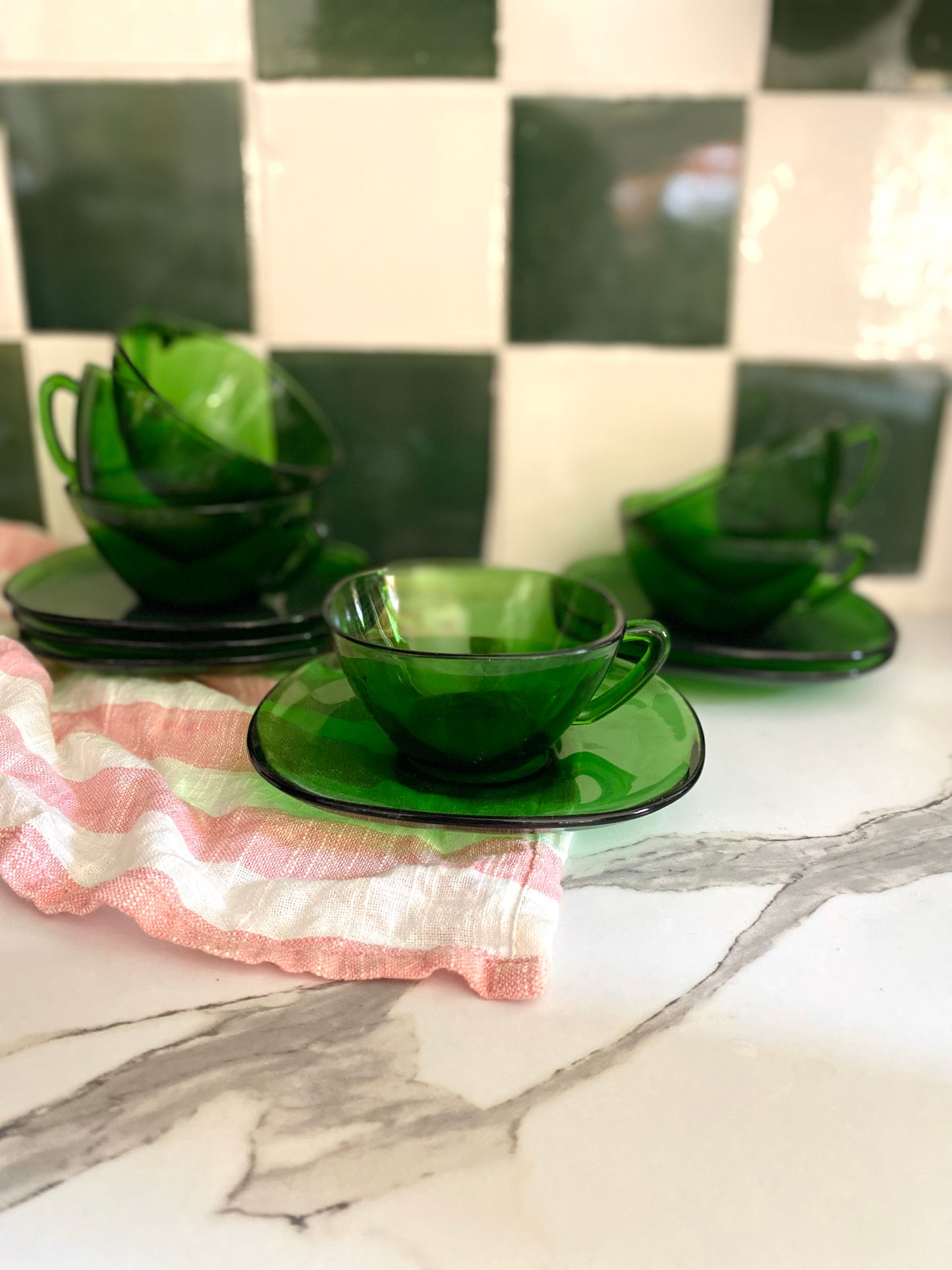 Tasses à café en verre vintage