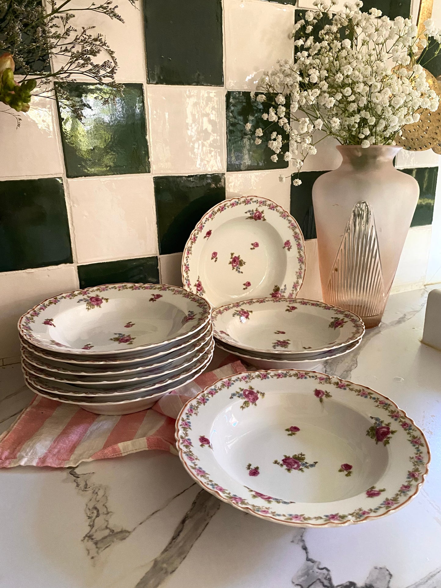 Assiettes Creuses ( calottes ) en Porcelaine de Limoges GDA 1900