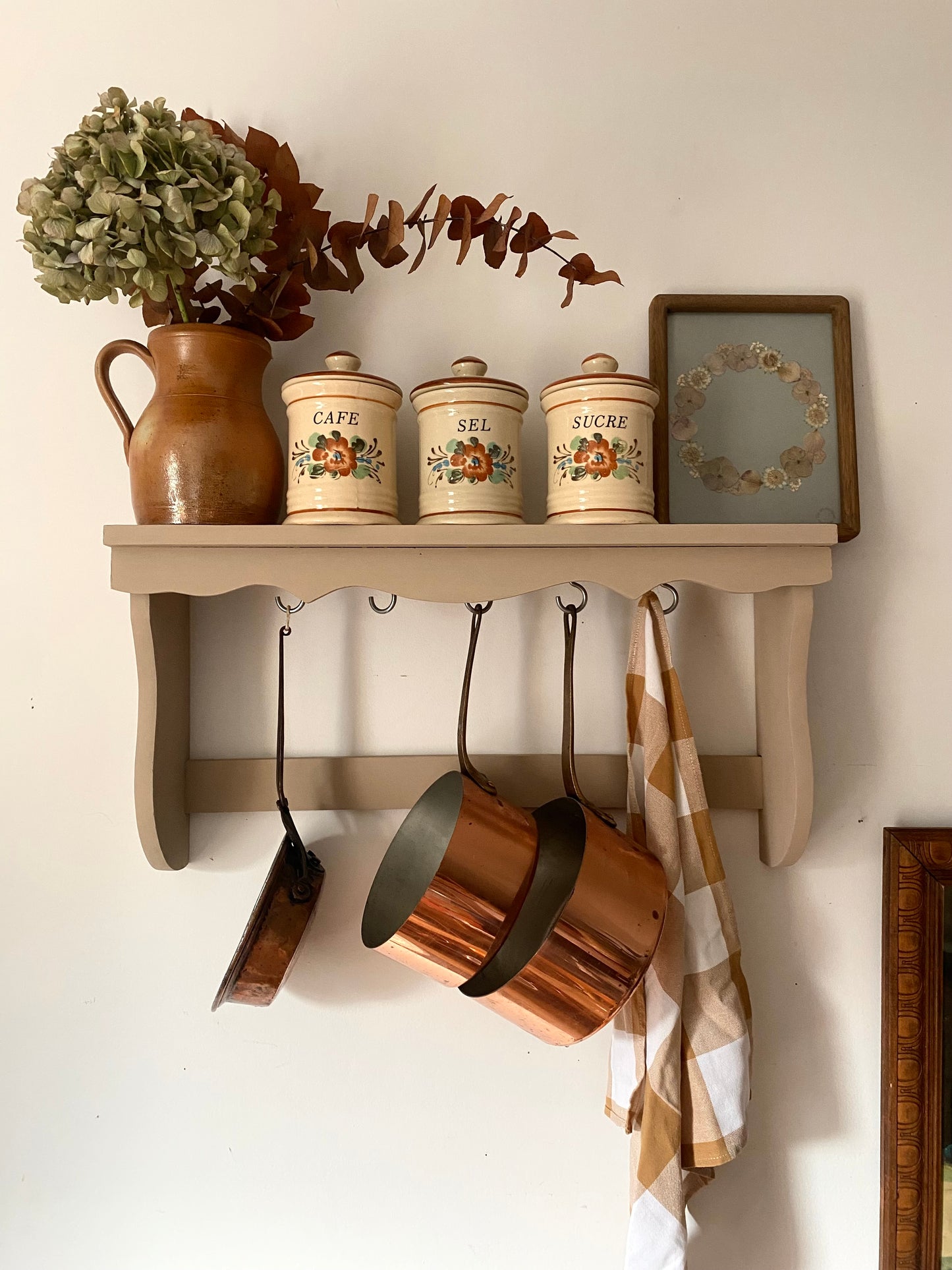 Étagère murale en bois ancien