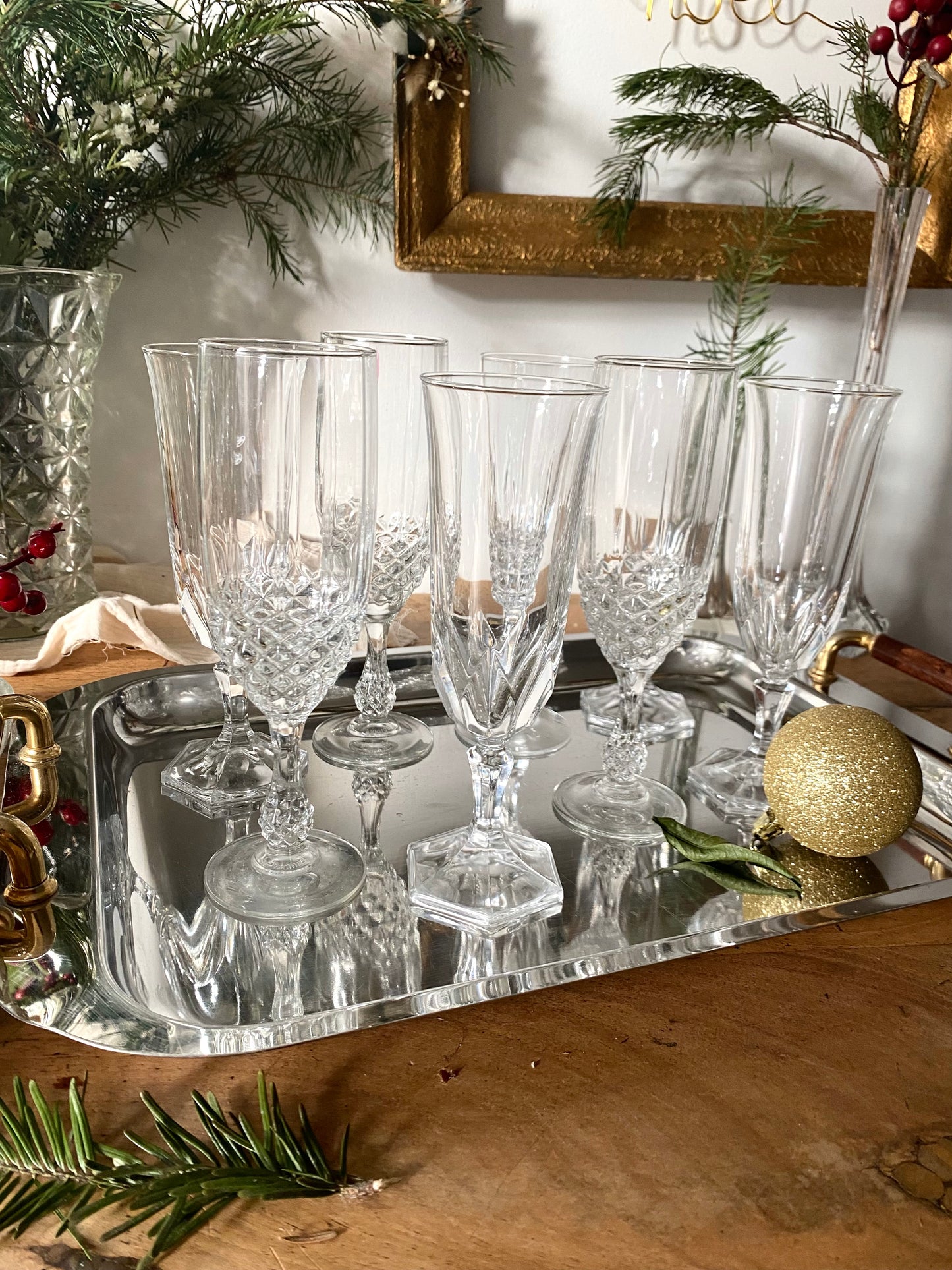 Flutes à champagne en cristal ancien