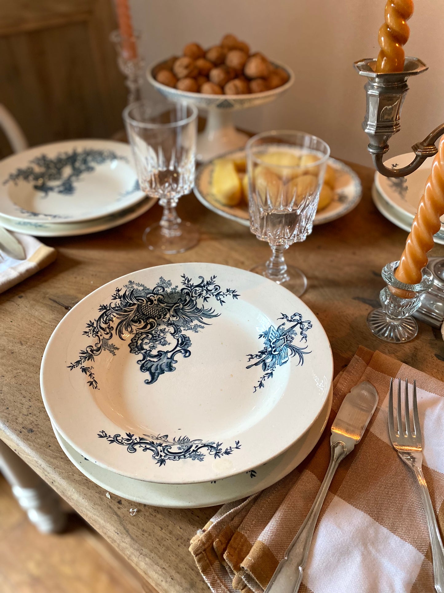 6 assiettes en faïence Terre de fer