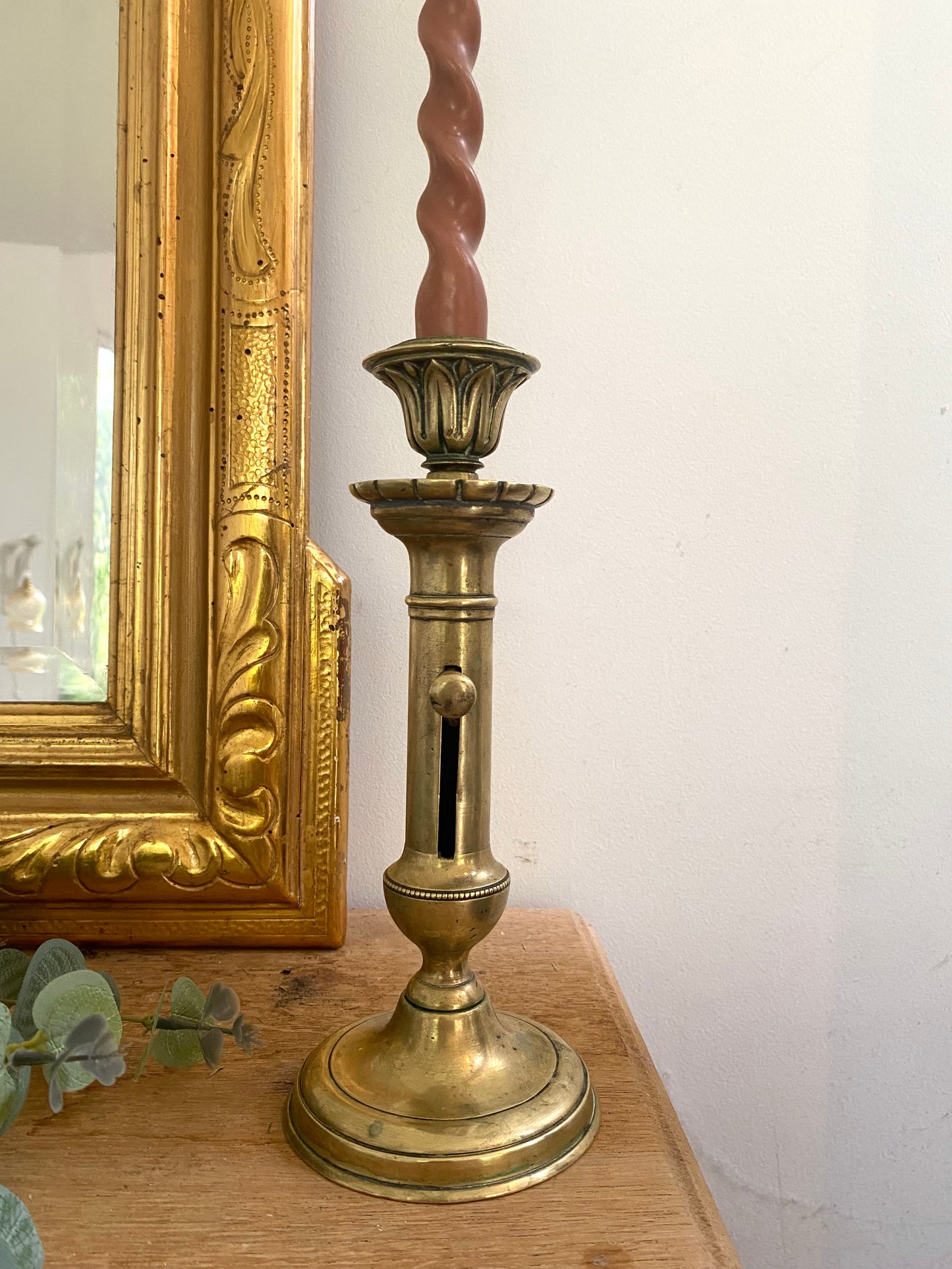 Rare Bougeoir Ancien en Laiton -  XIXème - Système Pousse-Bougie