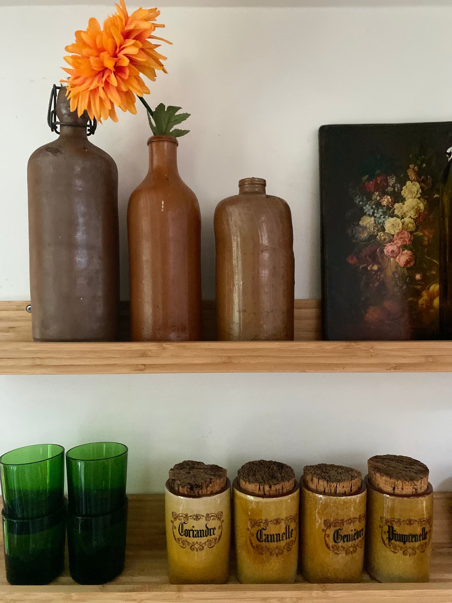 Bouteille en grès ancien