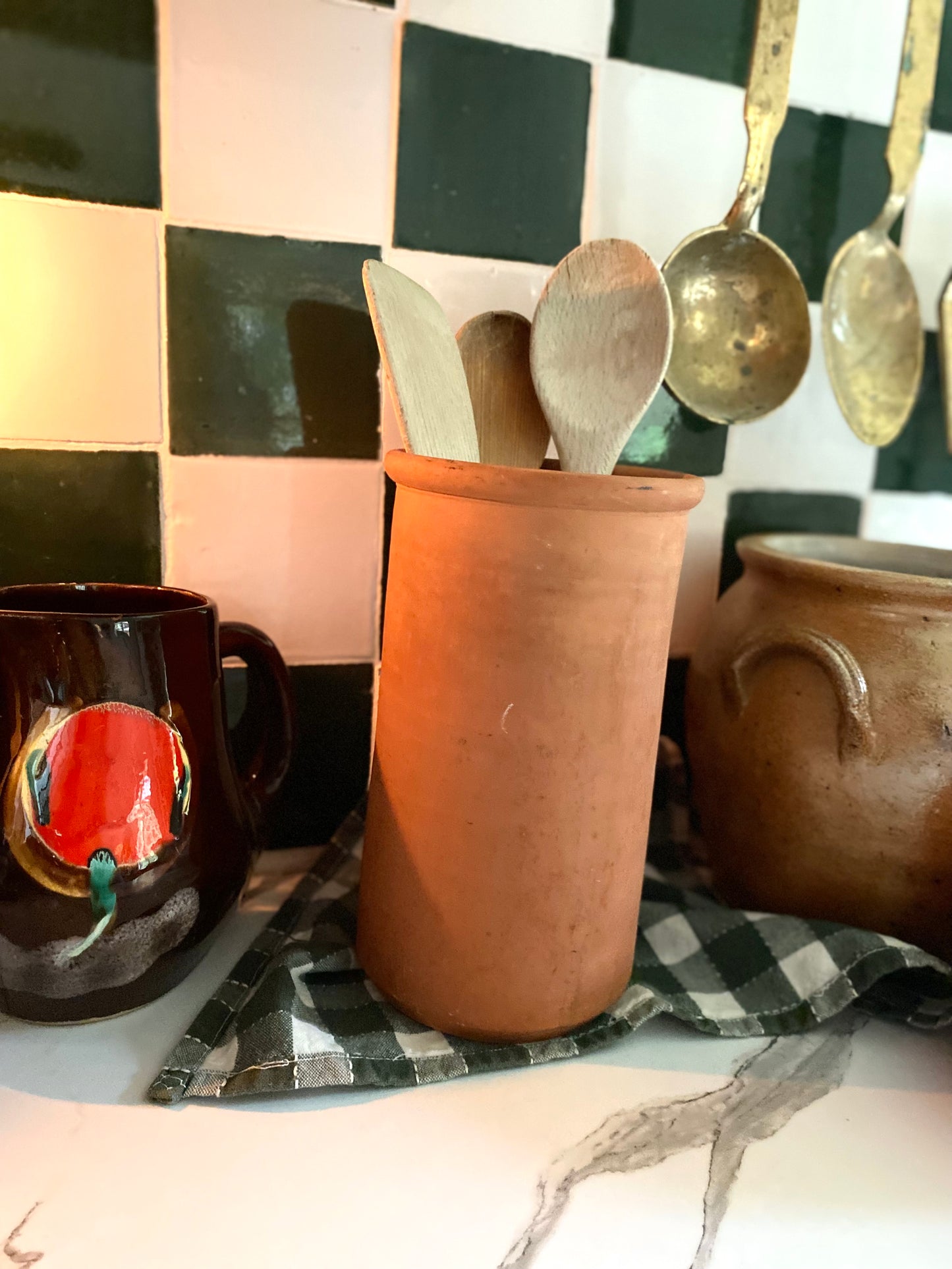 Pot à ustensiles en terre cuite