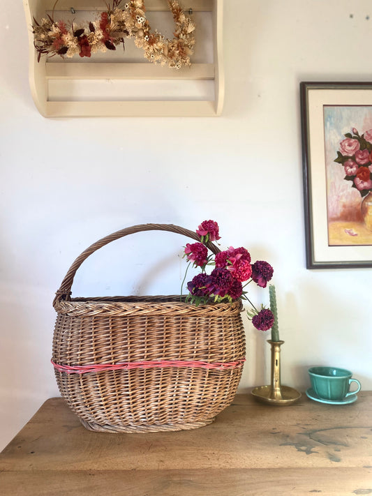 Panier en osier ancien