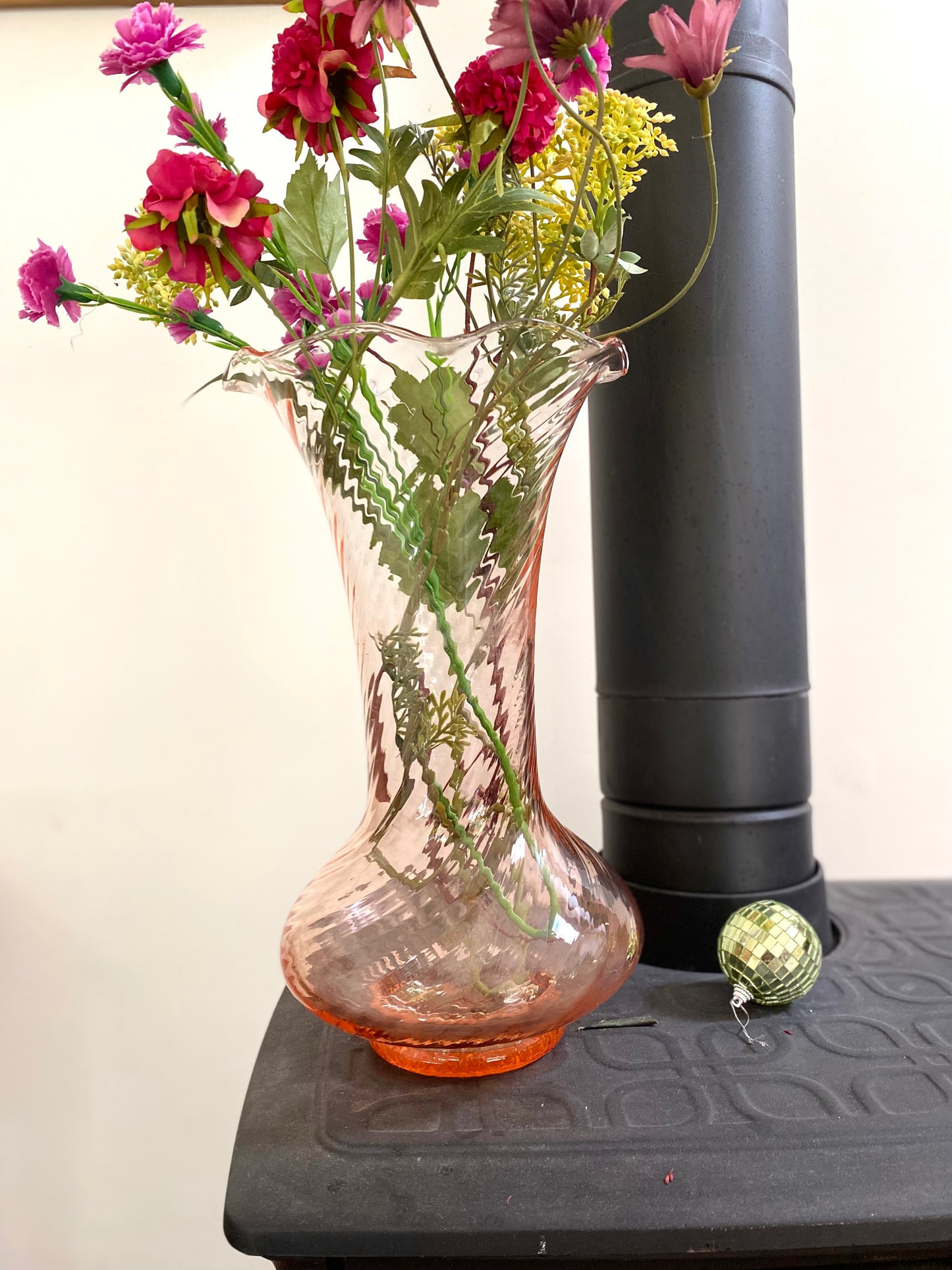 Grand vase en Rosaline ancienne
