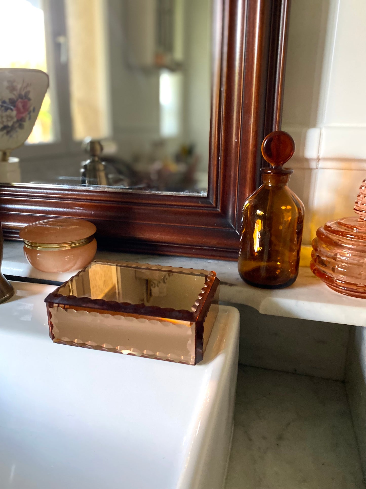 Boîte à bijoux en miroir teinté 1950