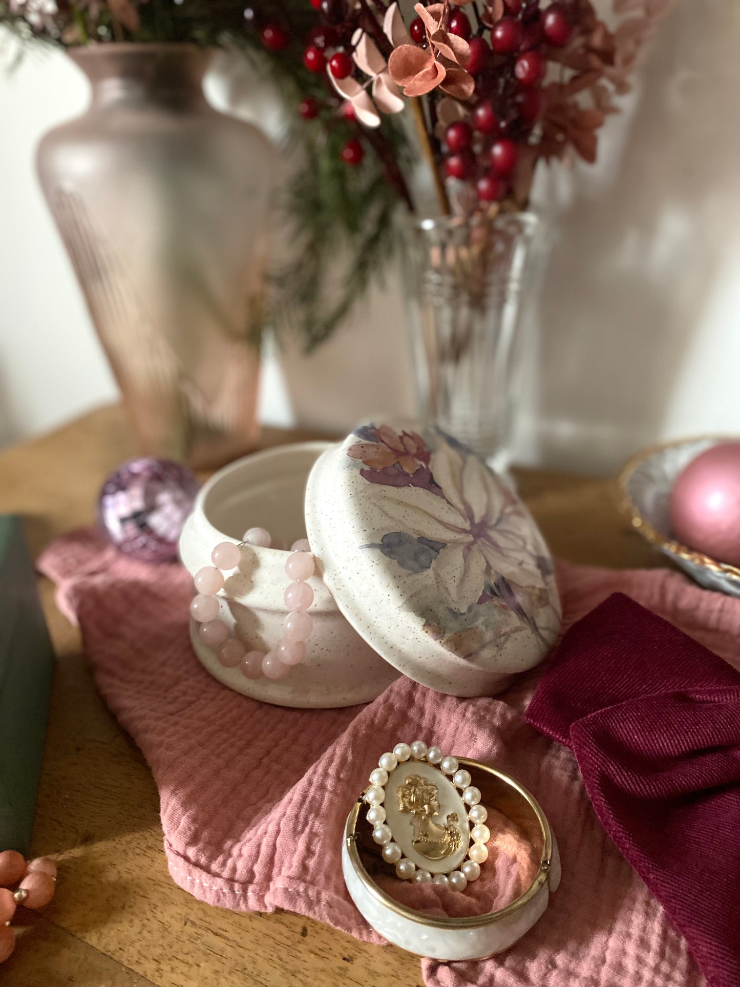 Boite à bijoux 1960 
en faïence de Roanne