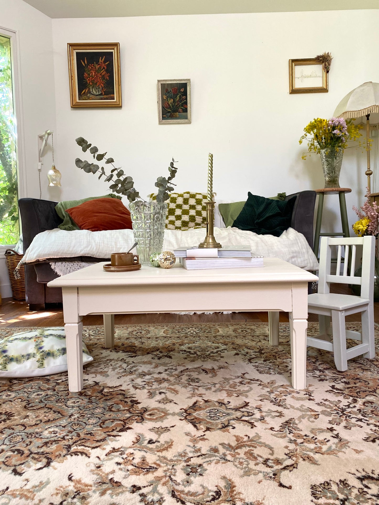 Table basse en bois ancien repeinte