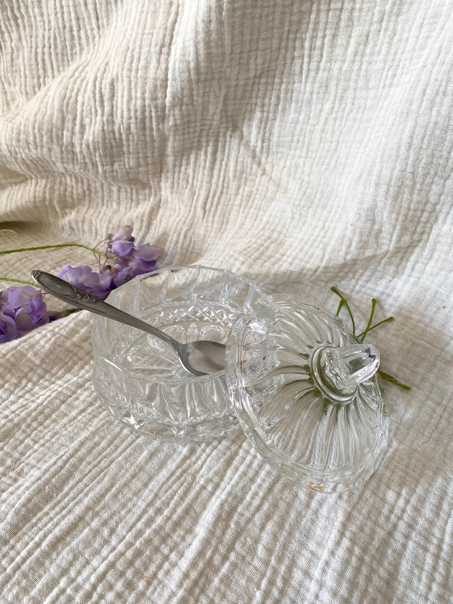 Sucrier Vintage en Verre Travaillé