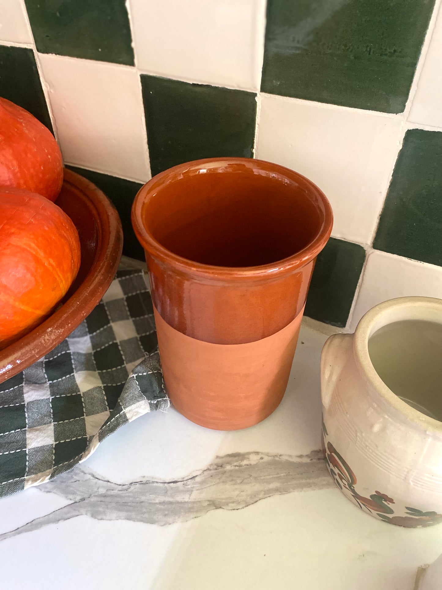 Pot en terre cuite vernissée