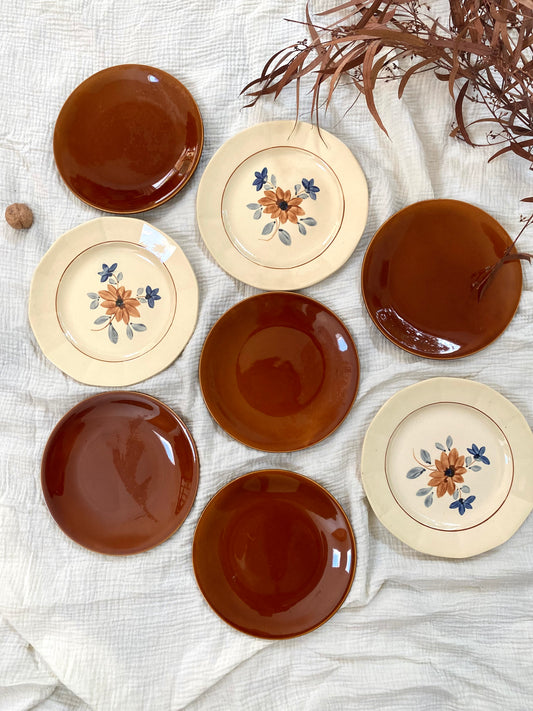 Assiettes à dessert anciennes