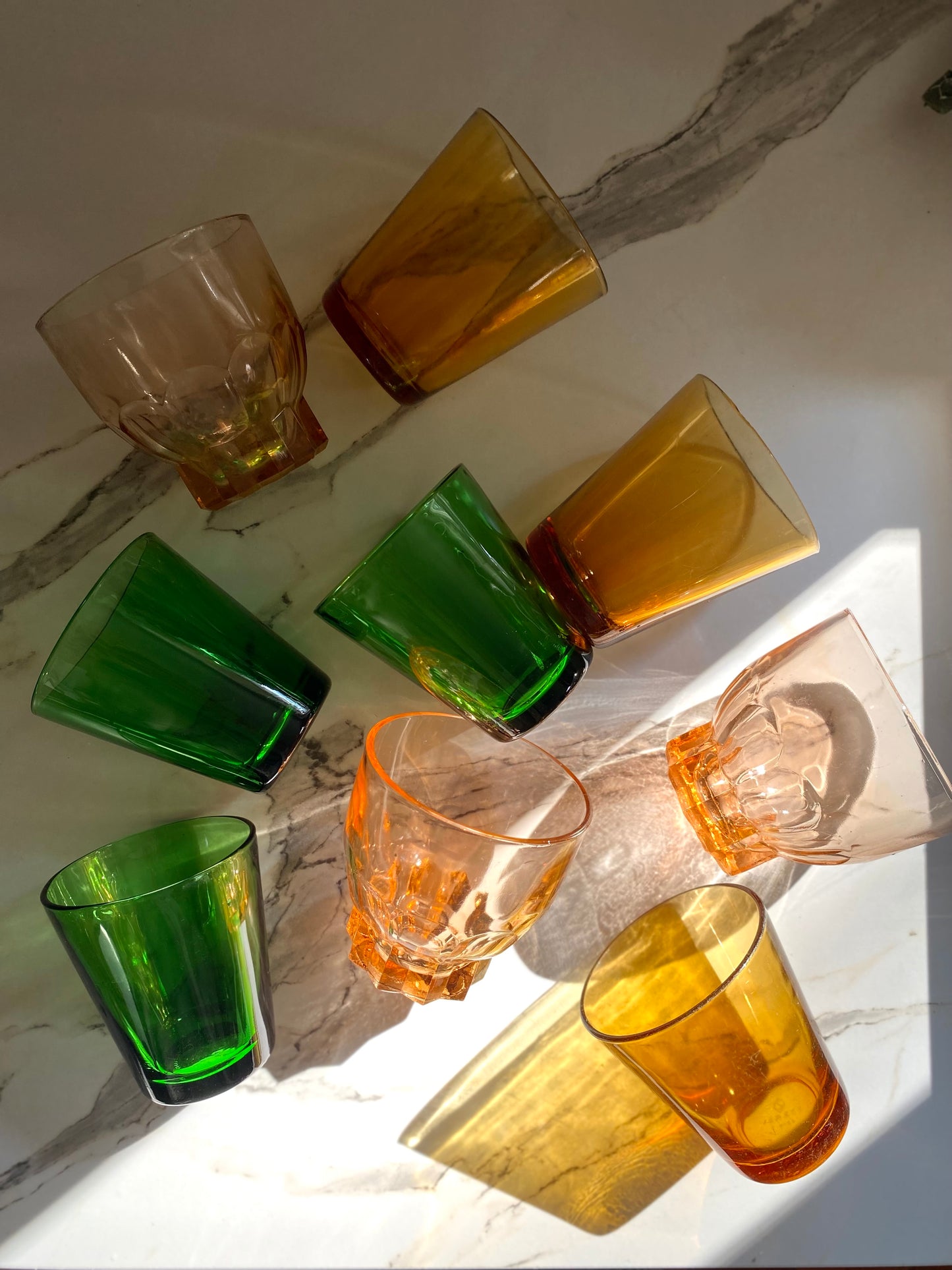 Service 9 petits verres vintage
