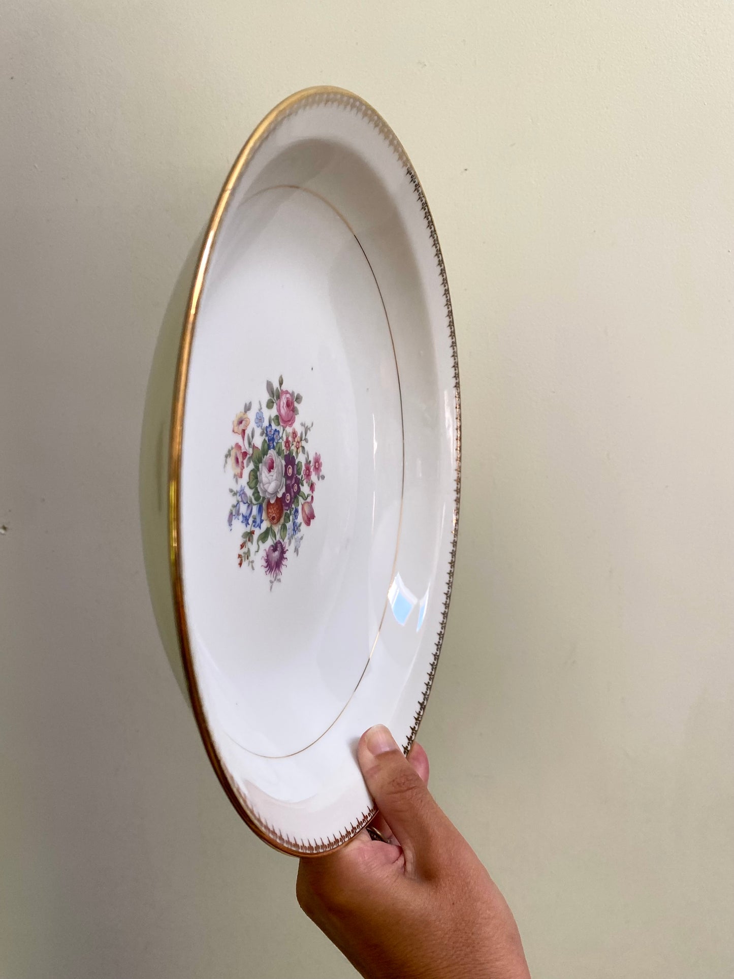 Plat de service creux