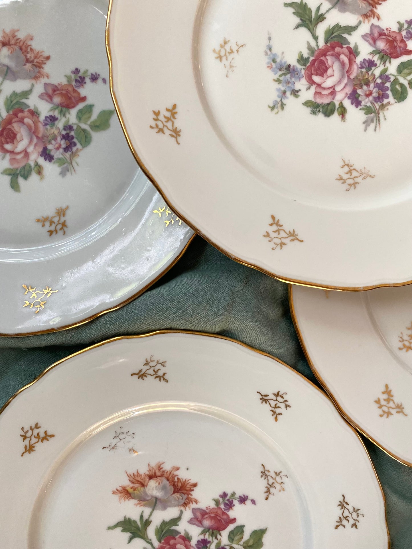 Assiettes en Porcelaine de Limoges – Maison Berry