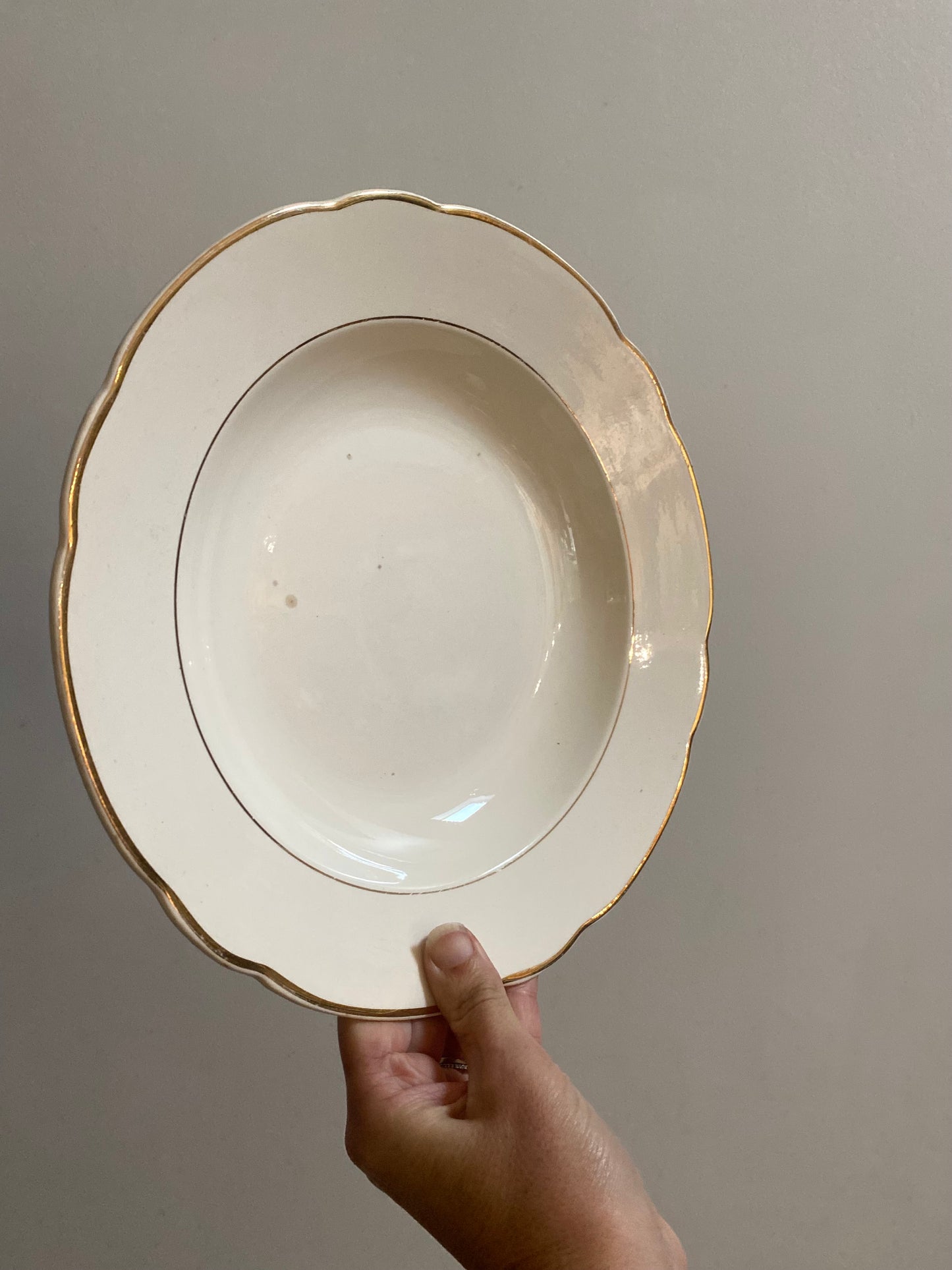 Plat de service creux