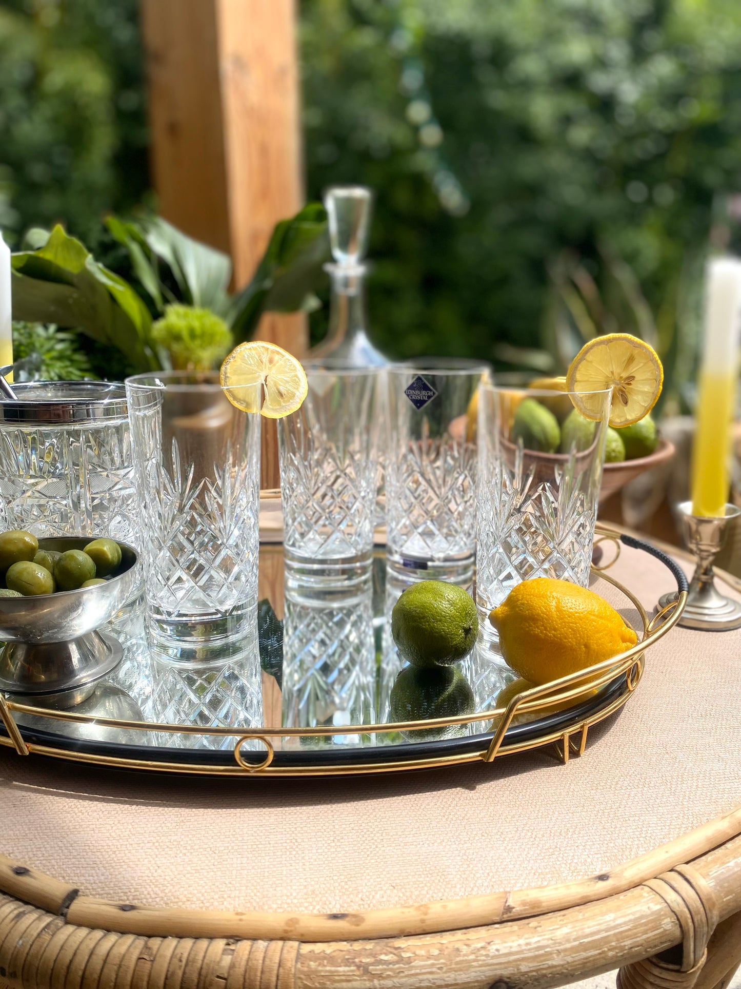 Verres à cocktail en cristal écossais ancien